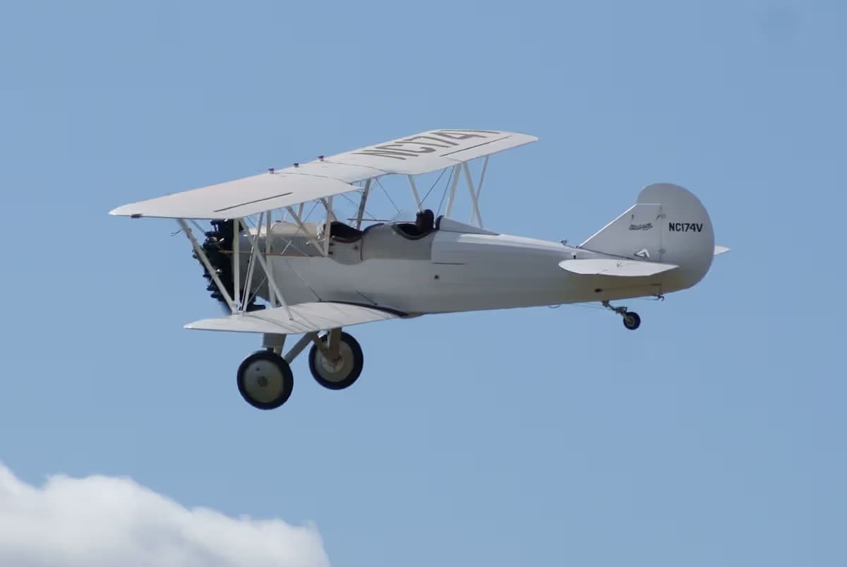 Unidentified — Aircraft