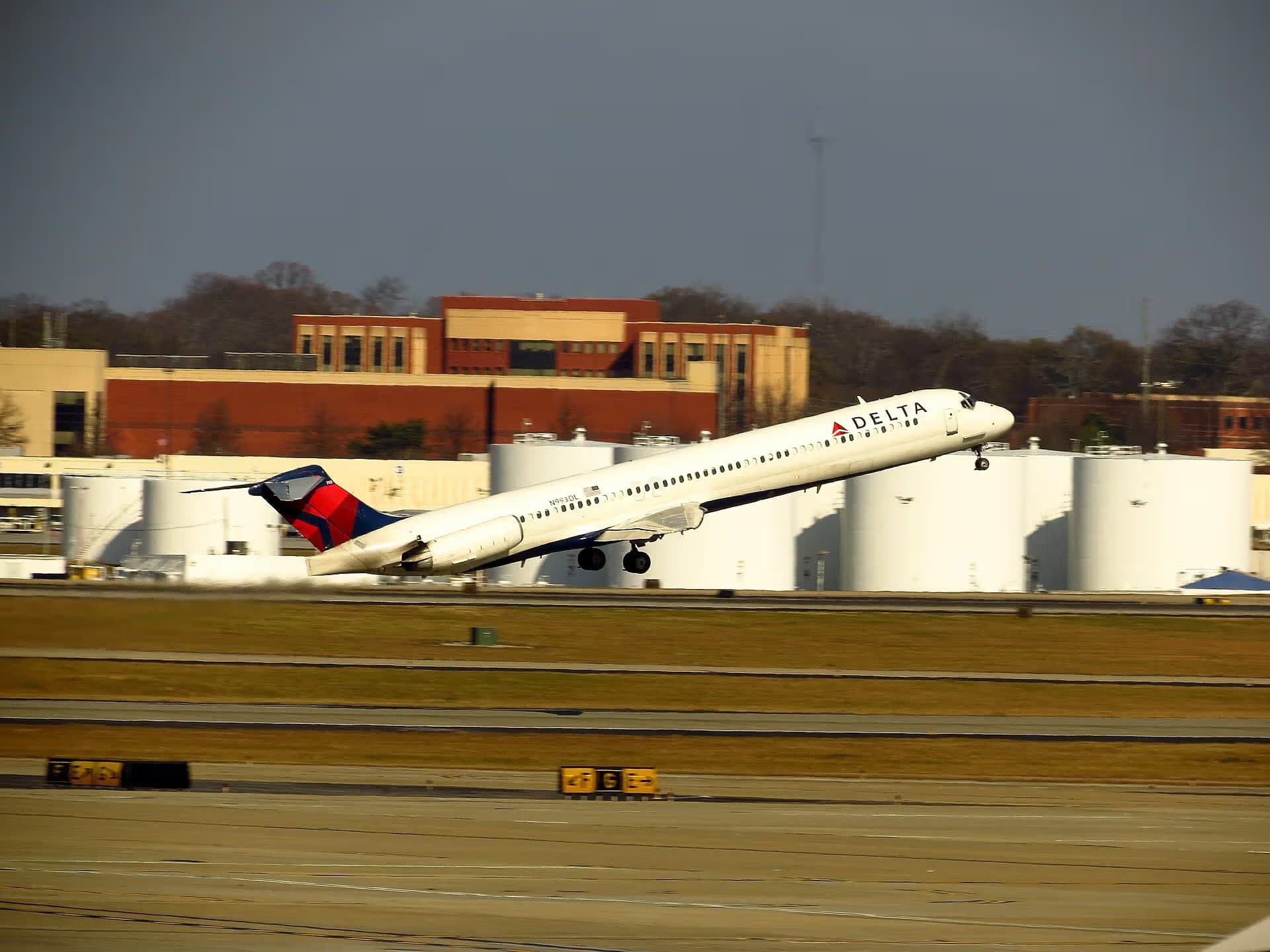 N993DL — Aircraft