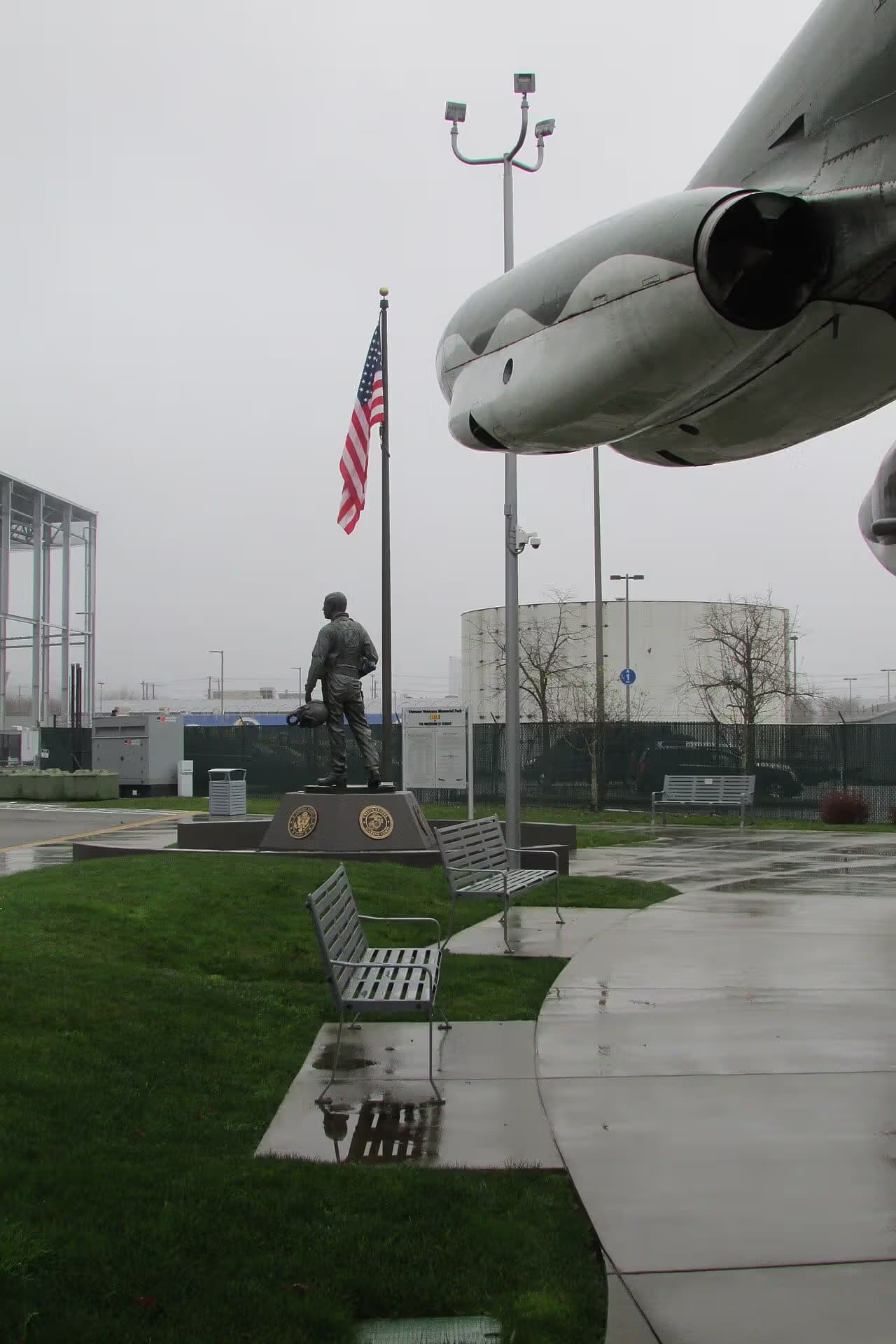 Unidentified — Aircraft