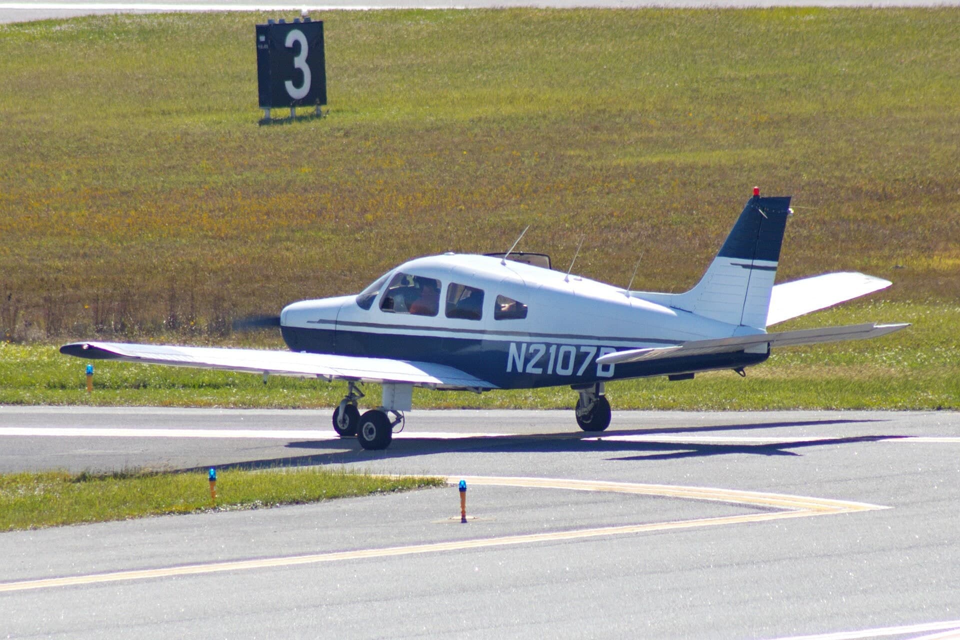 N2107D — Single-engine aircraft