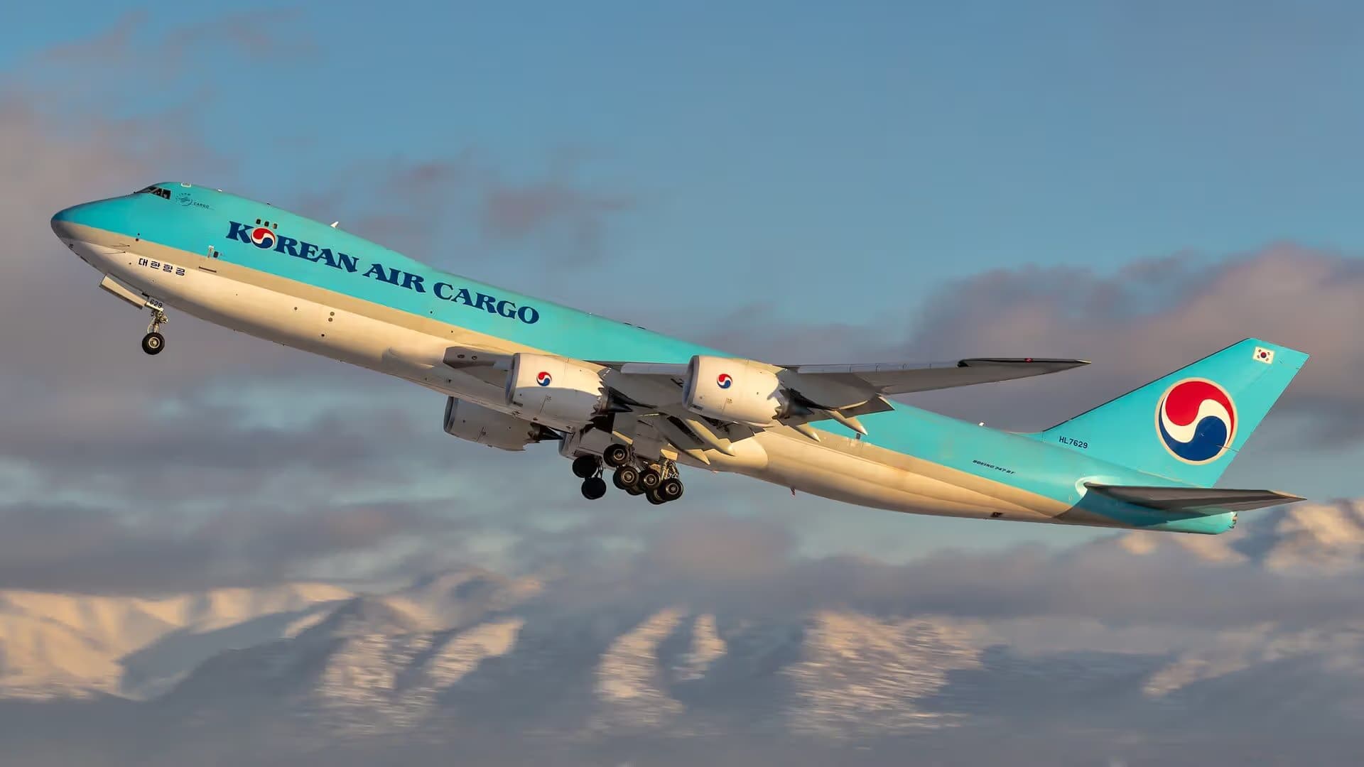 Unidentified — Boeing