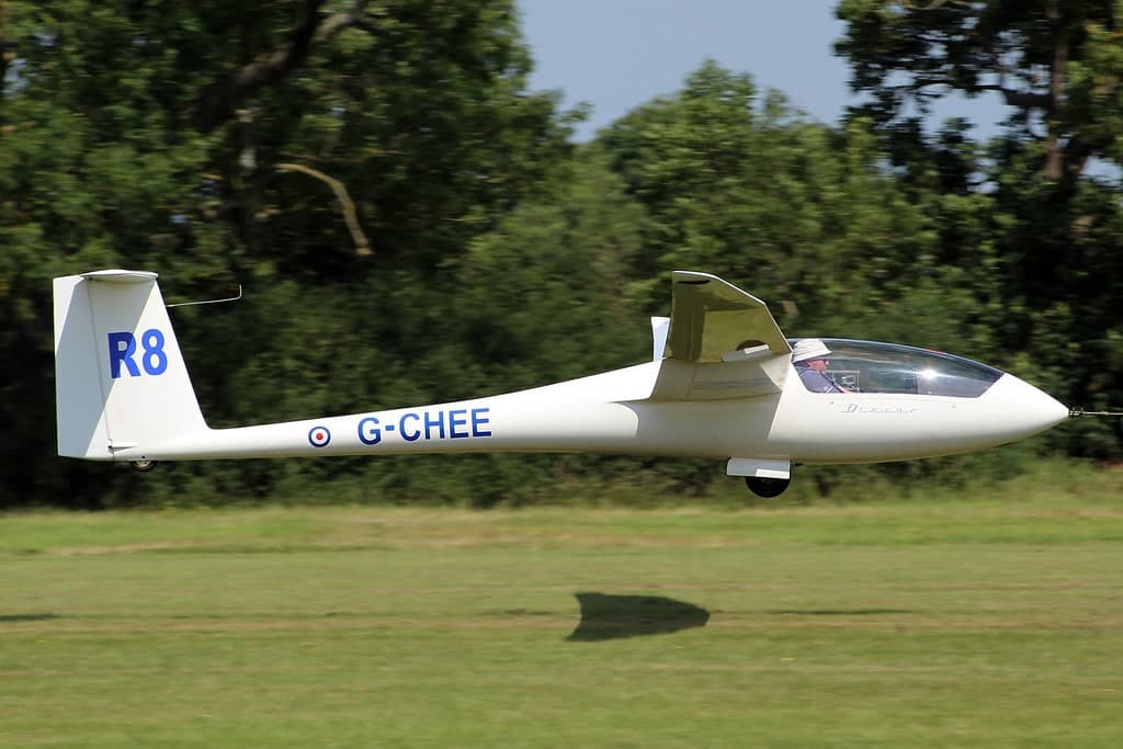 G-CHEE — Glider