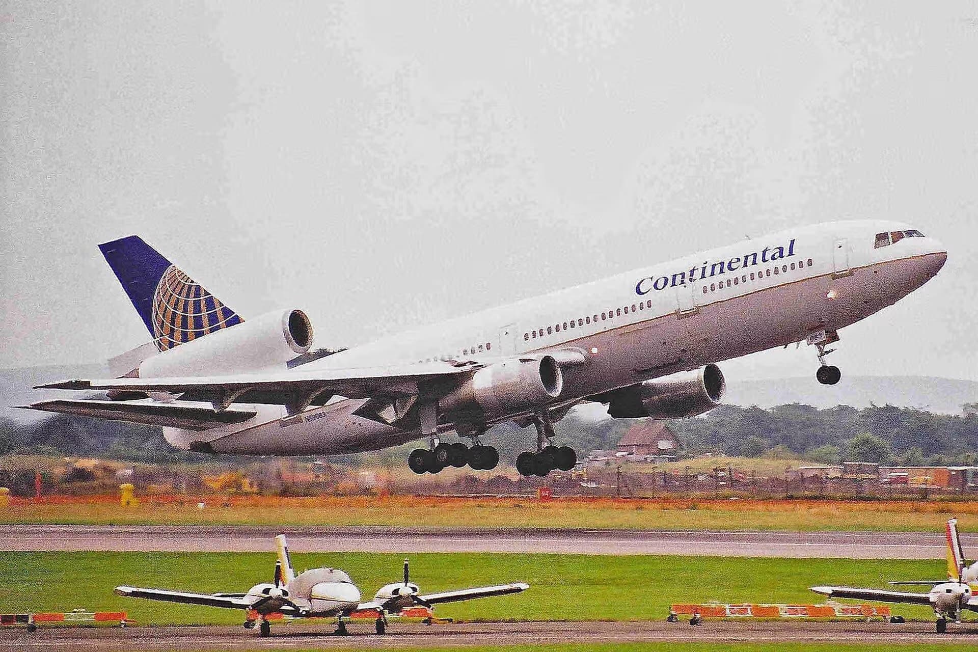 N59083 — Aircraft