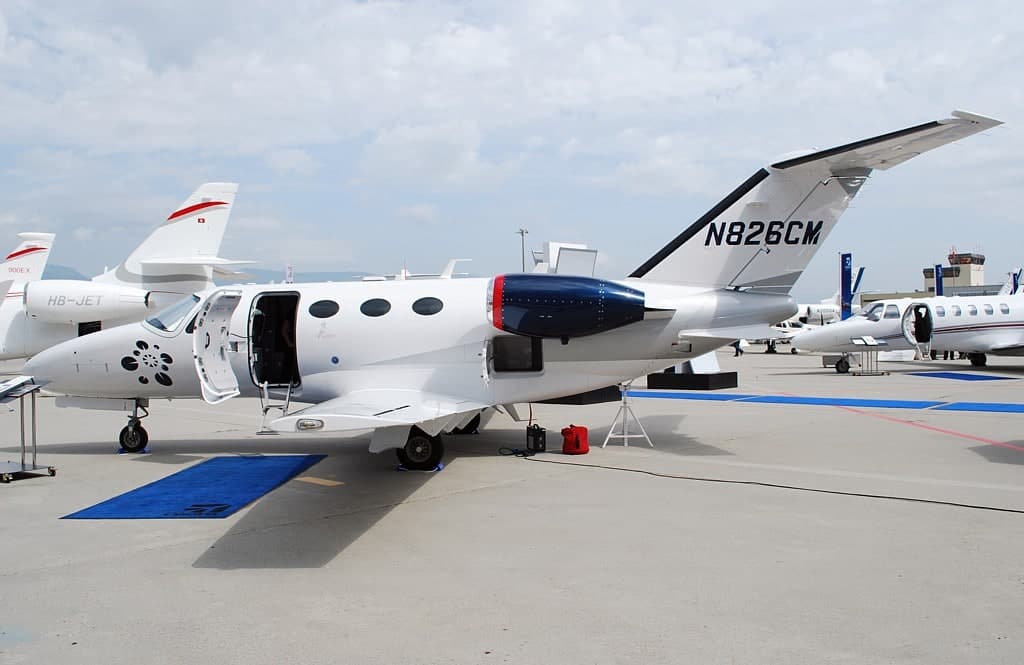 N826CM — Business jet