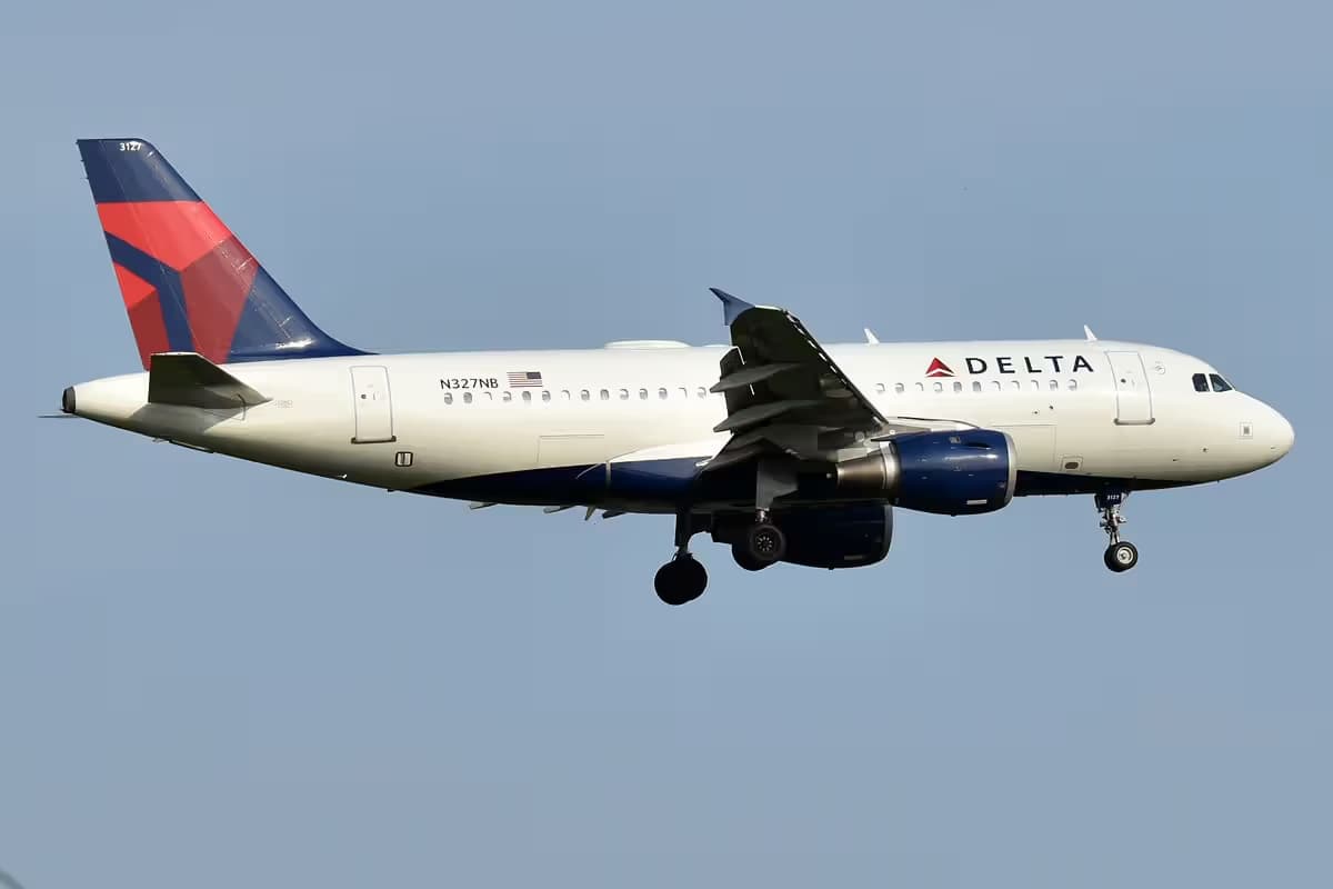 N327NB — Airbus