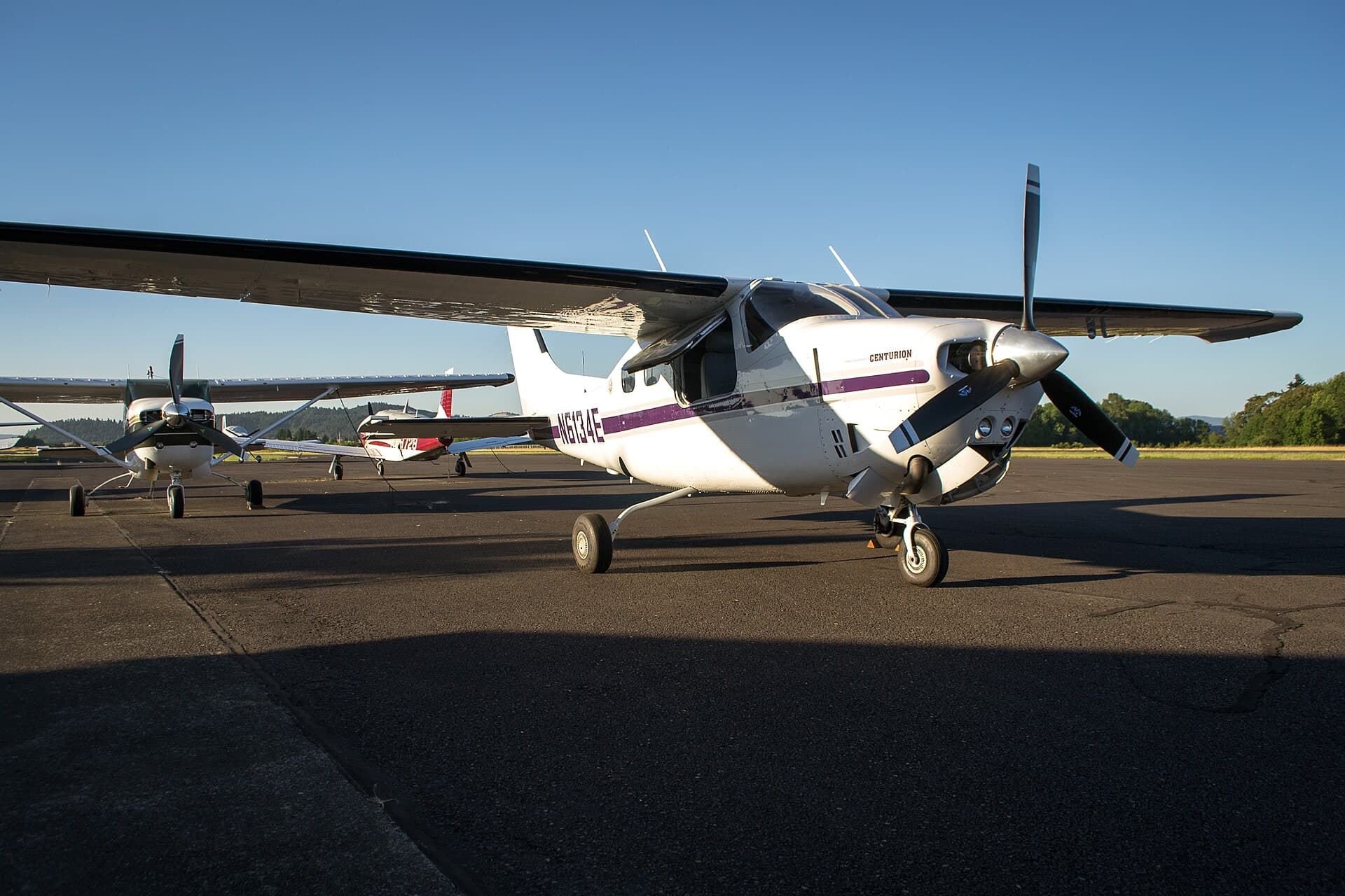 N6134E — Cessna