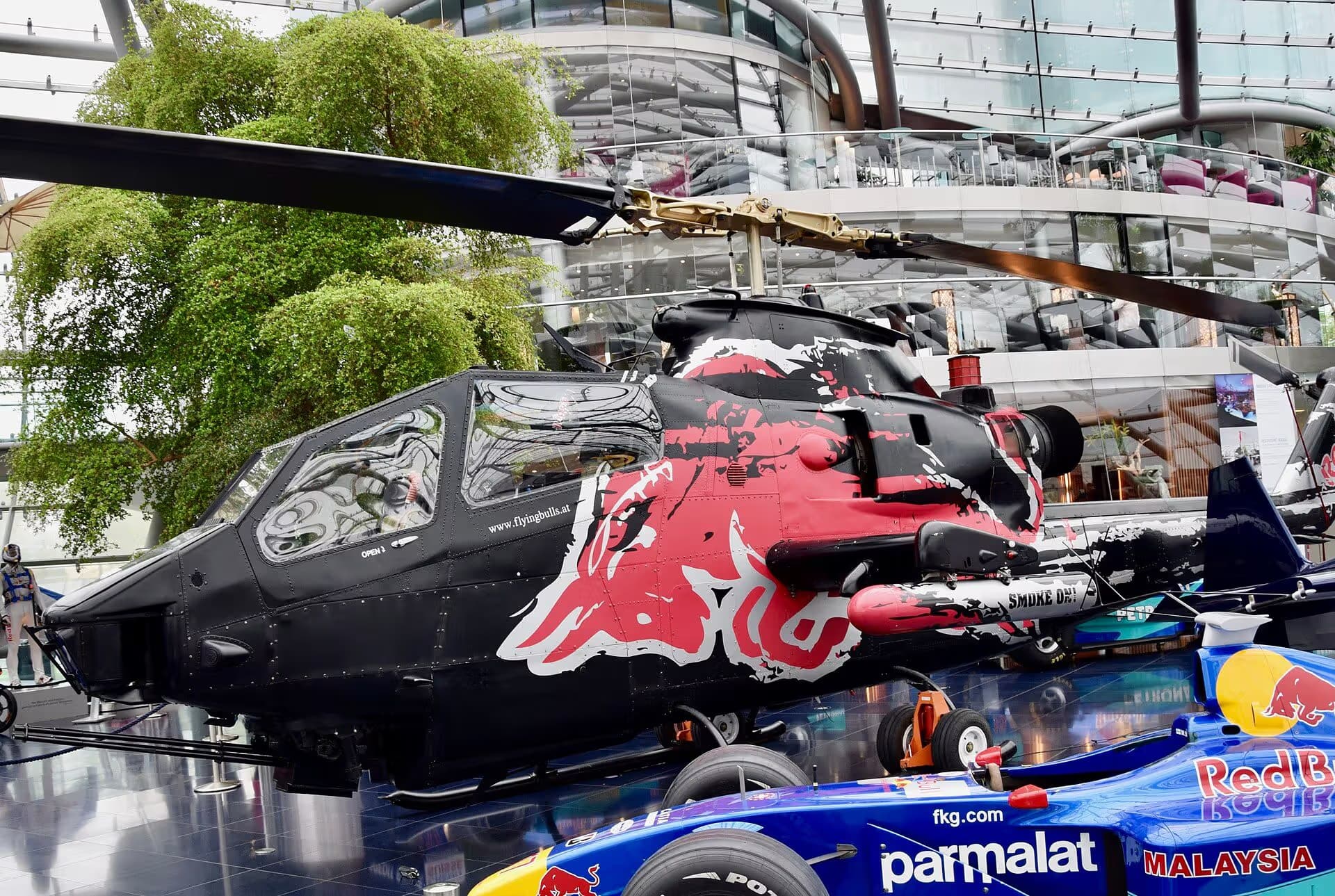 N11FX — Helicopter