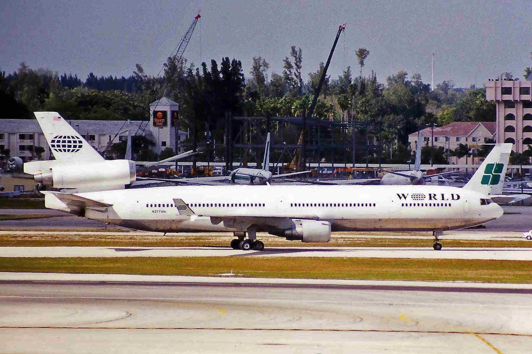 N277WA — Douglas