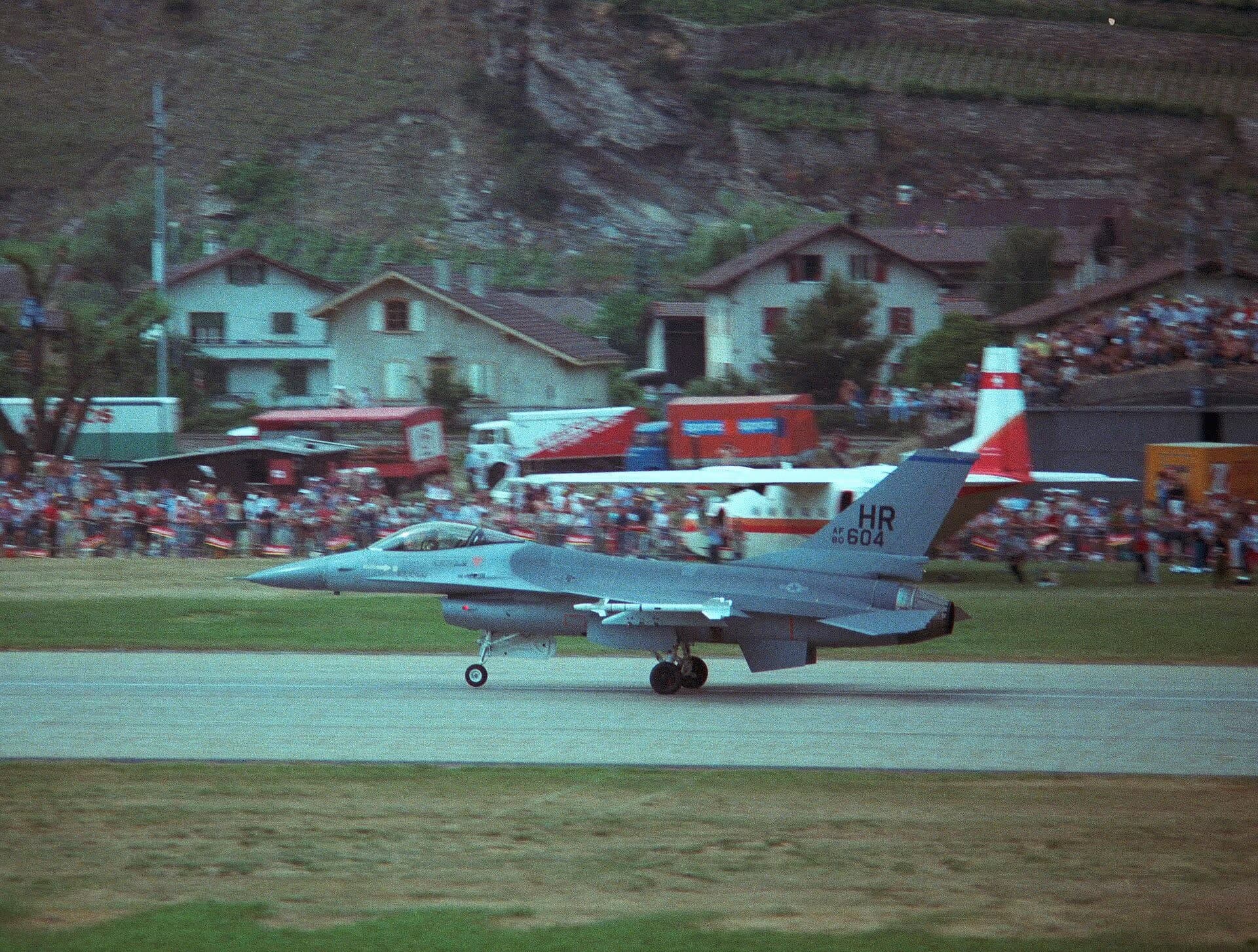 Unidentified — Aircraft