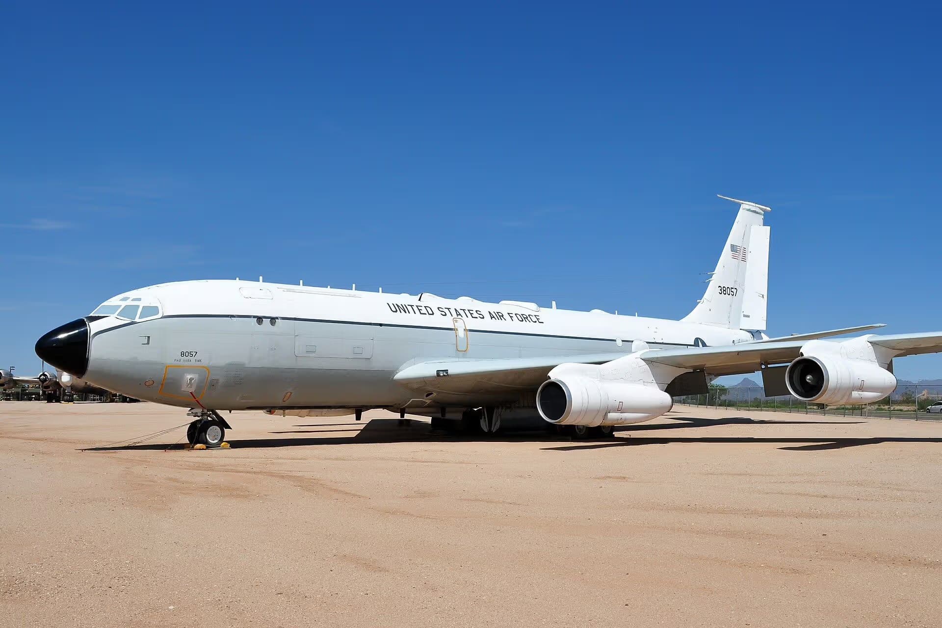 Unidentified — Aircraft