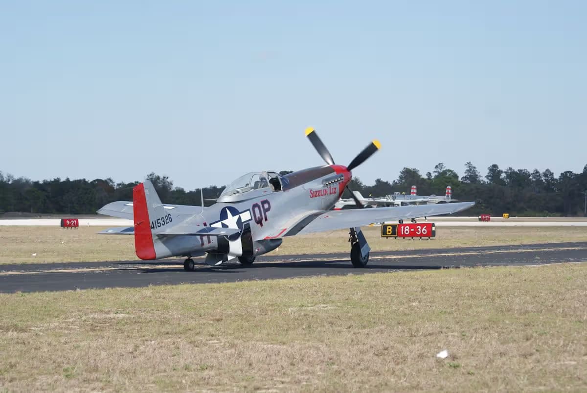 Unidentified — Warbird