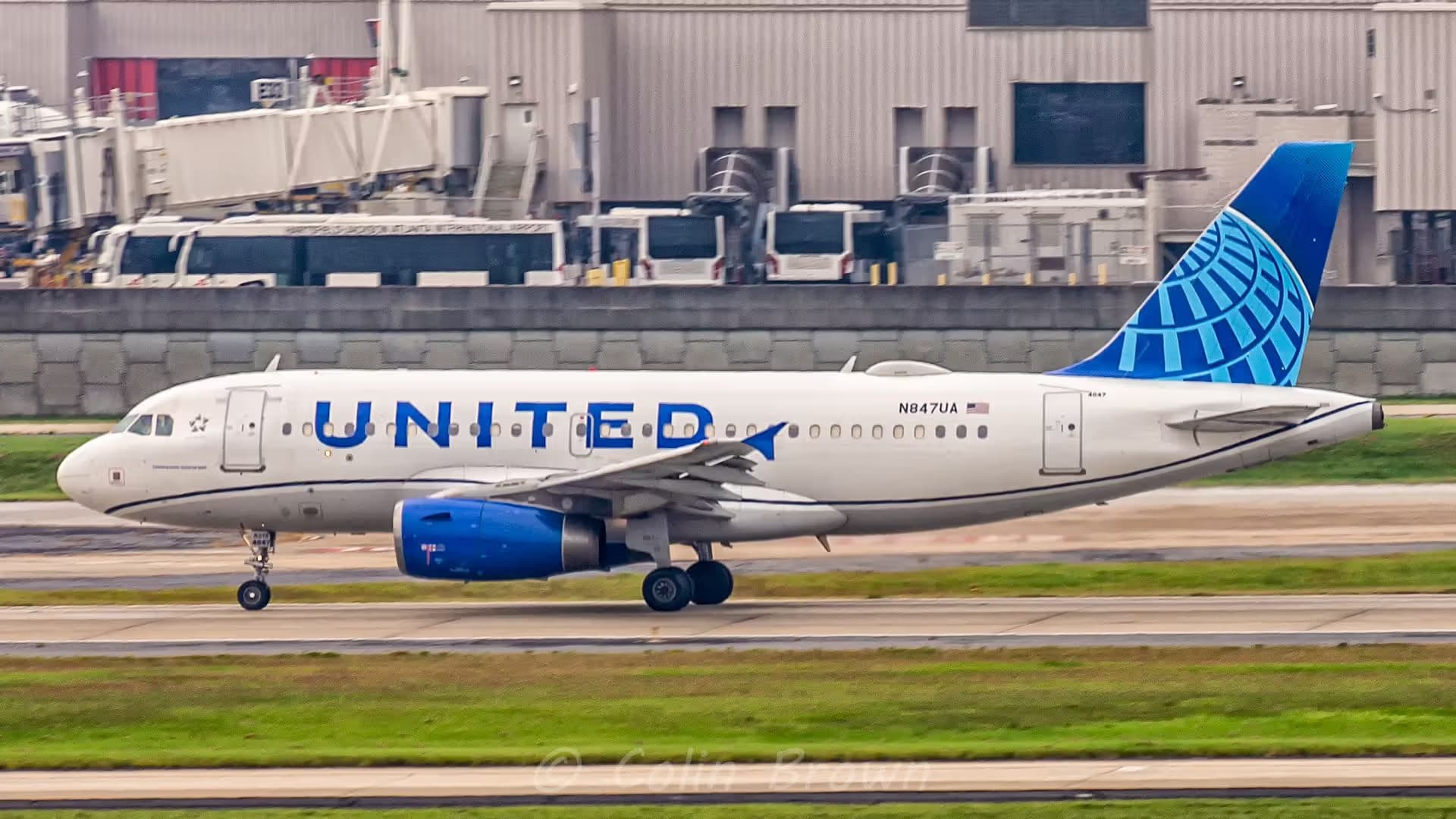 N847UA — Airbus