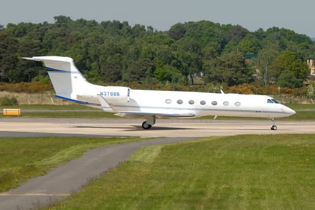 N3788B — Business jet