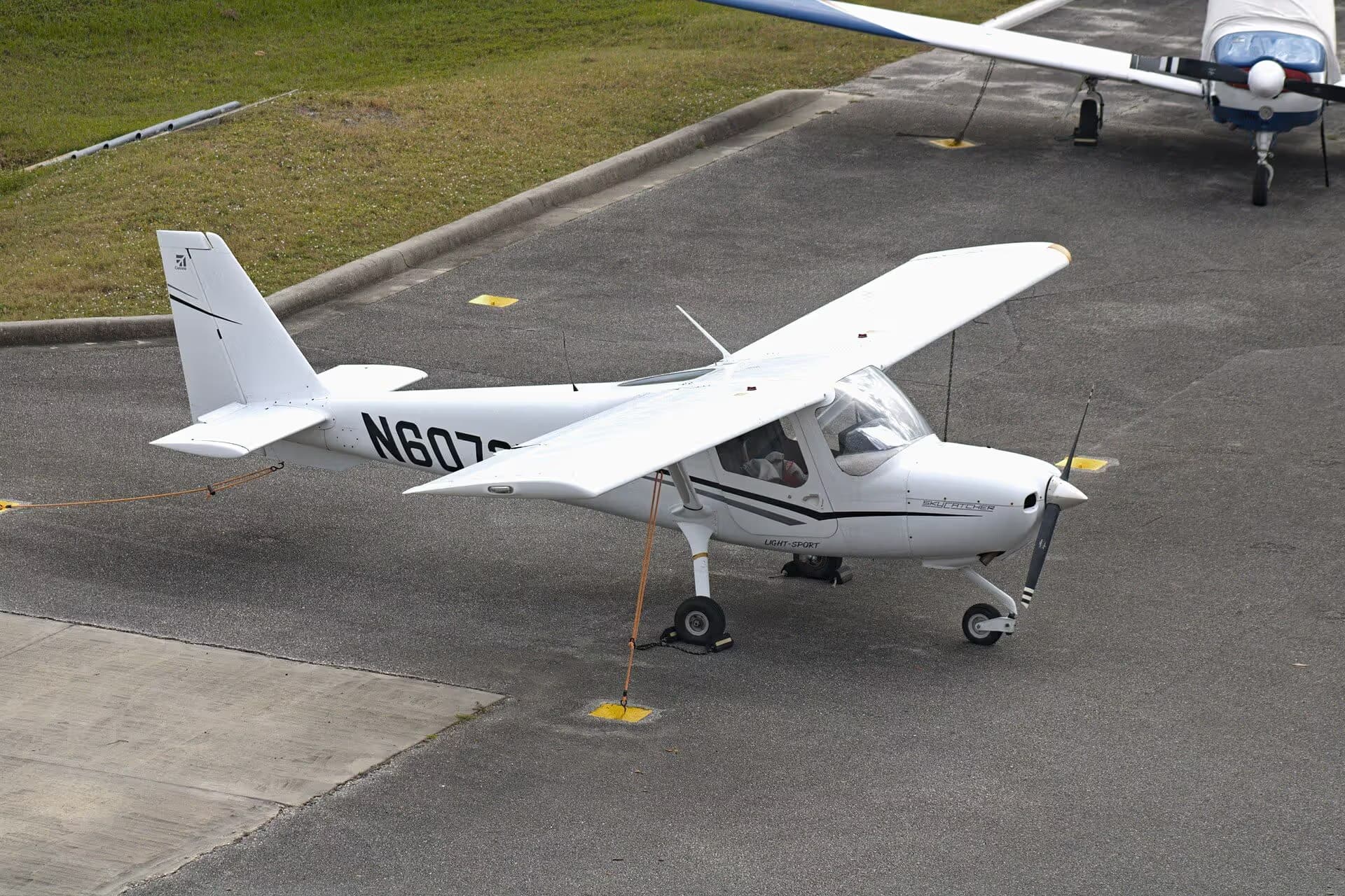 N6073W — Single-engine aircraft