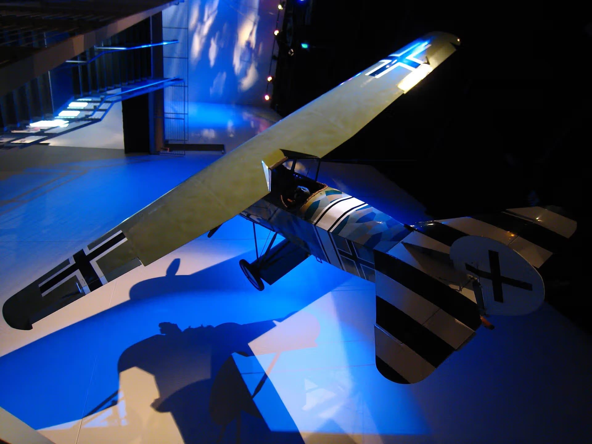 Unidentified — Single-engine aircraft