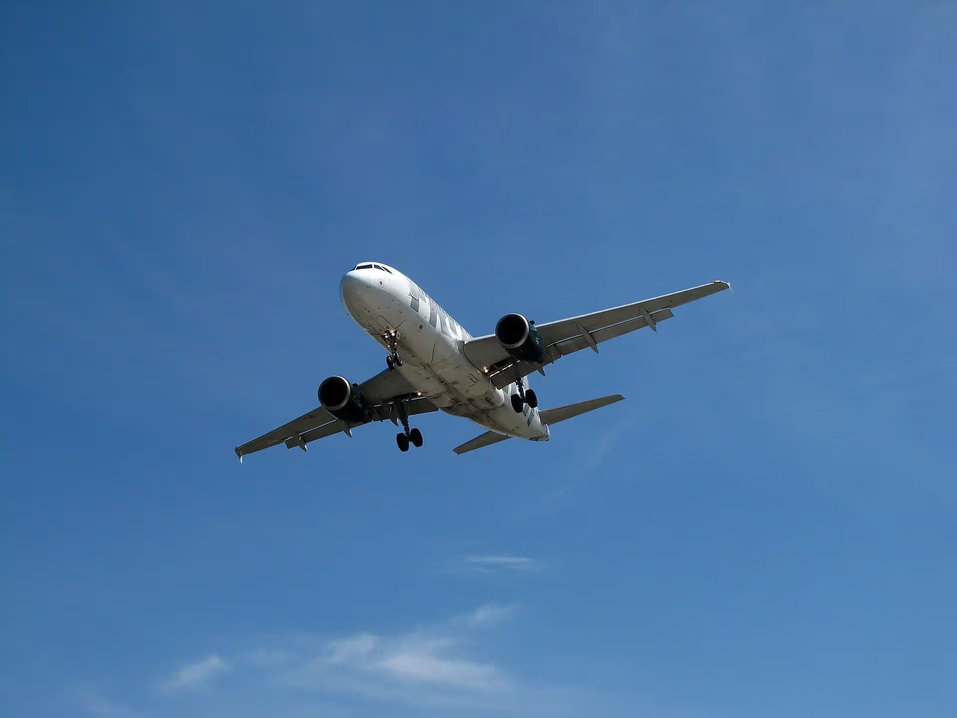 N914FR — Twin-engine aircraft