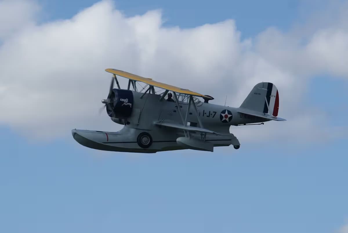 N1214N — Warbird