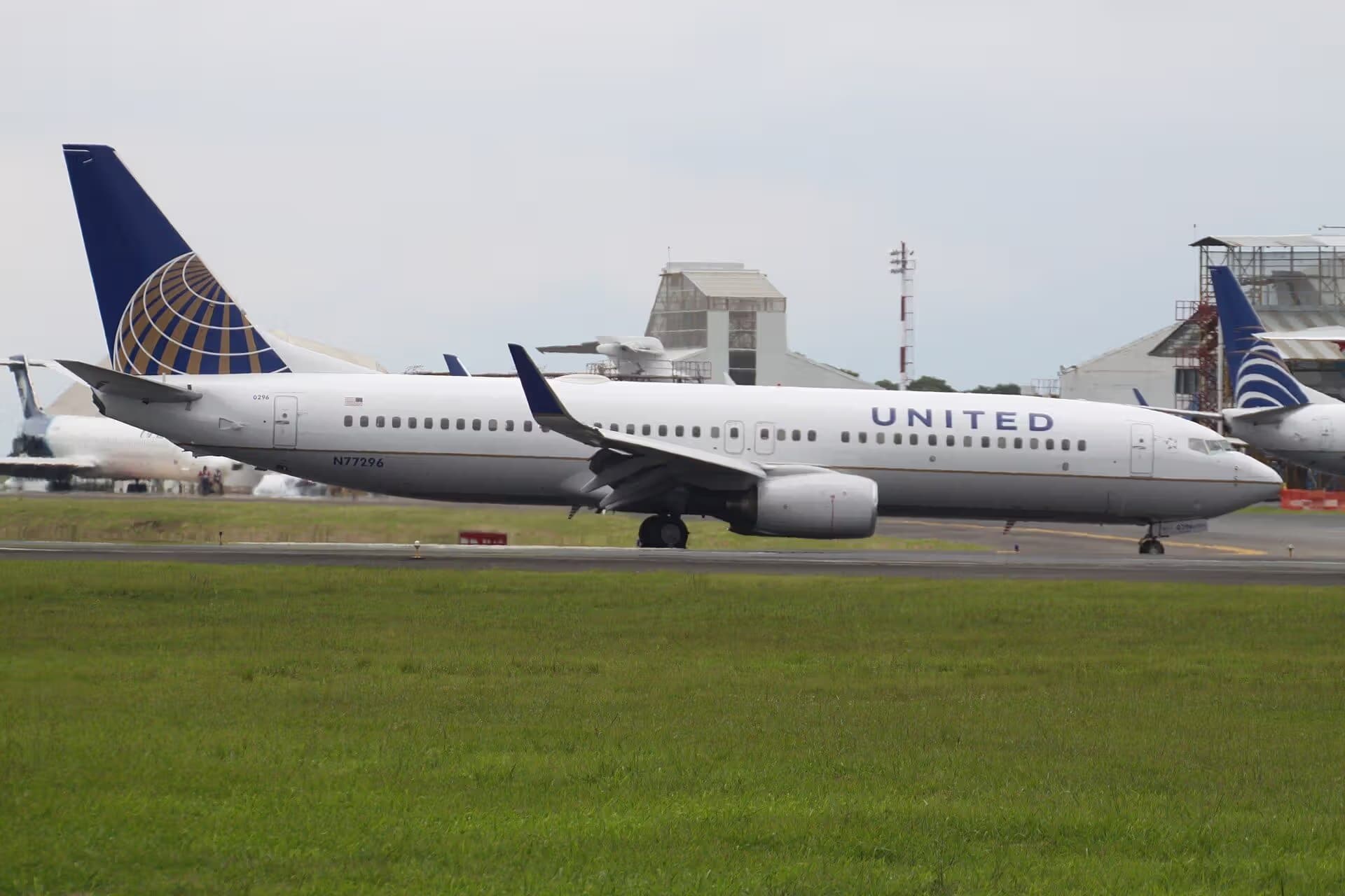 N77296 — Twin-engine aircraft