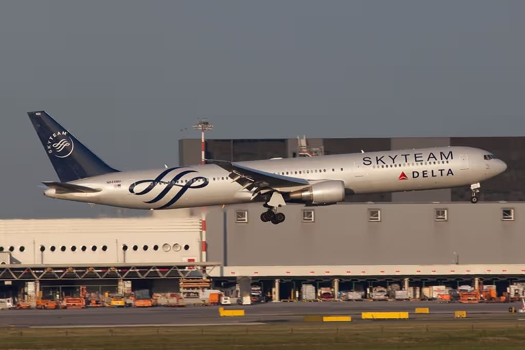 N844MH — Boeing