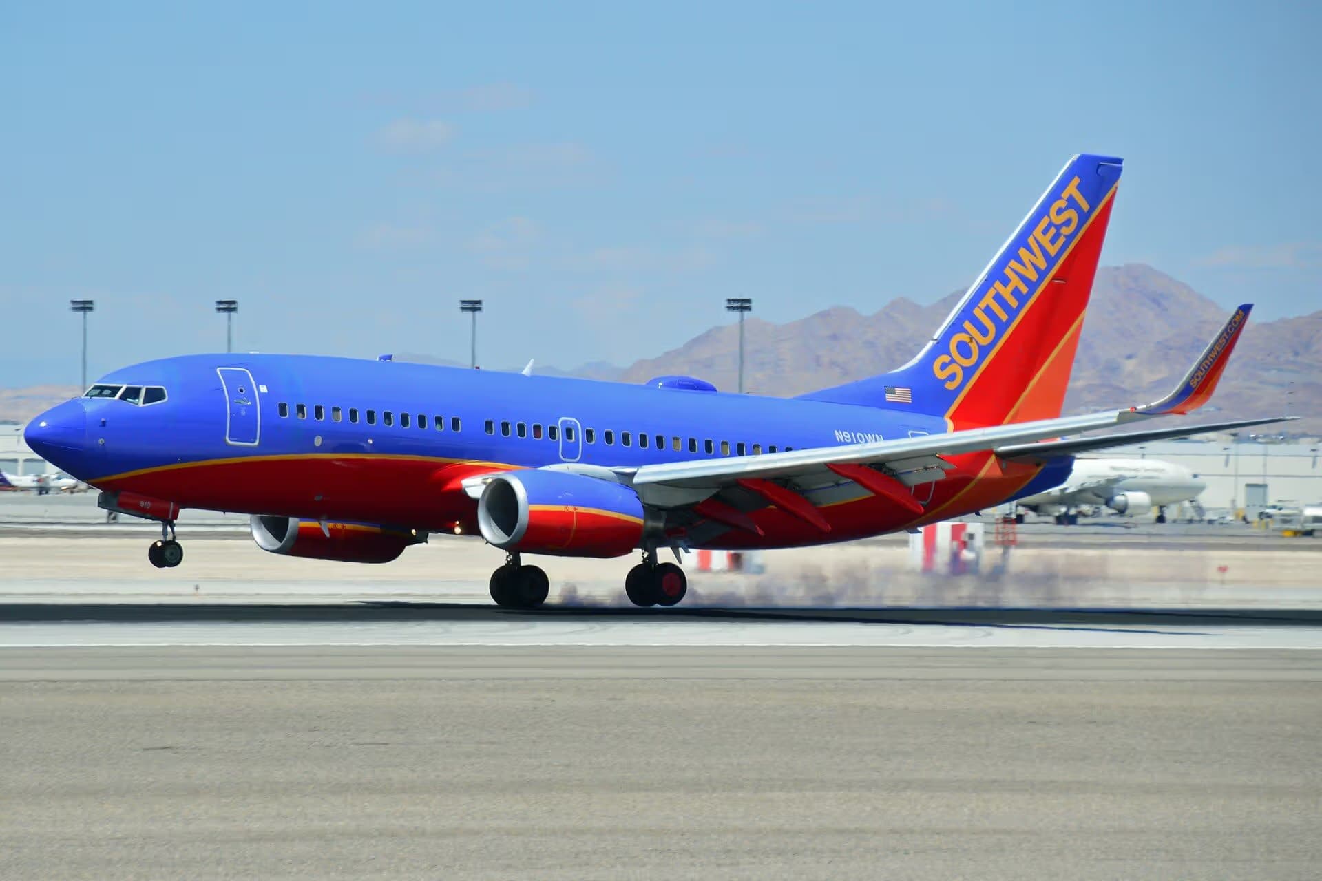 N910WN — Boeing