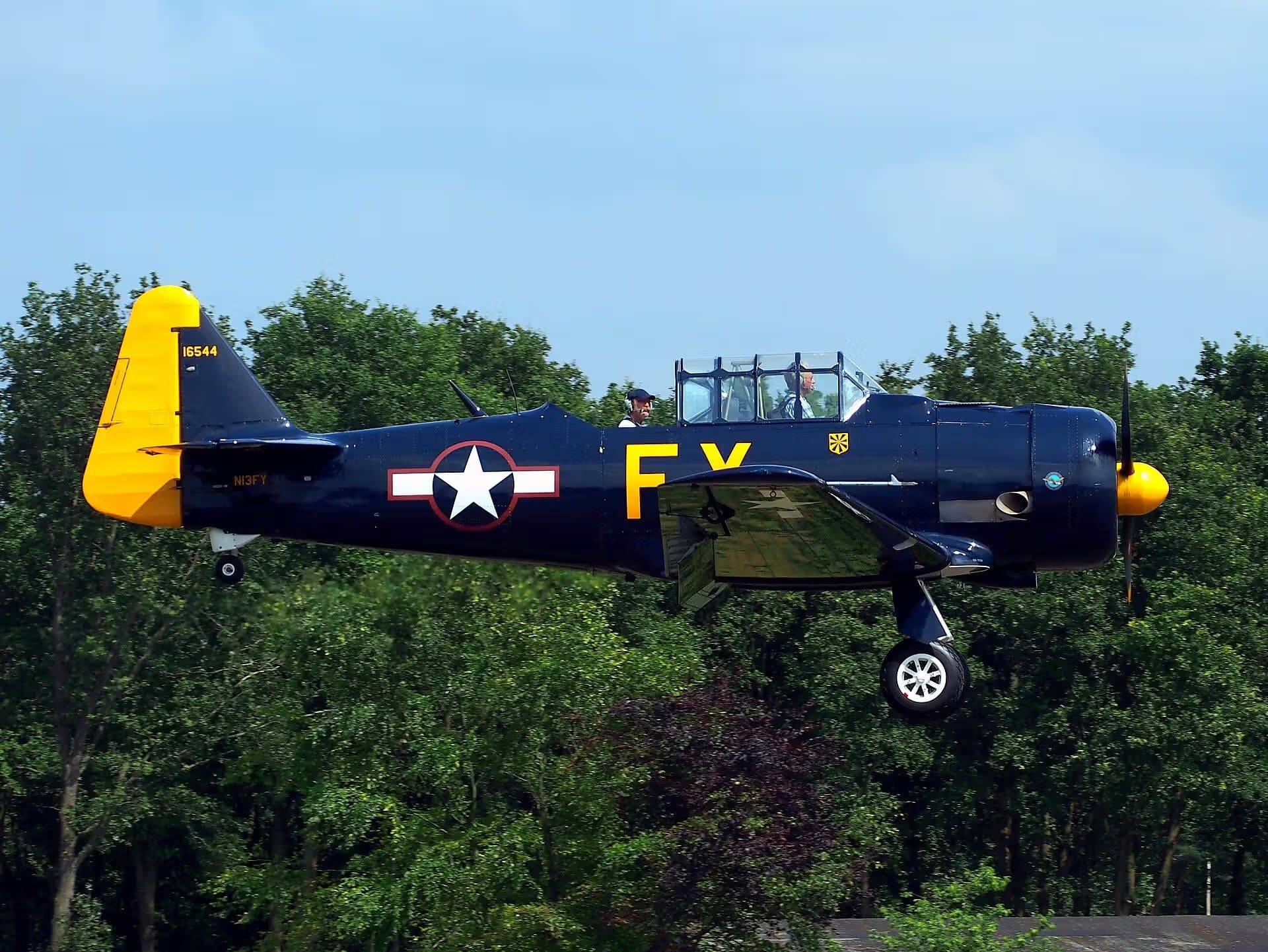 N13FY — Warbird at Hilversum Airfield