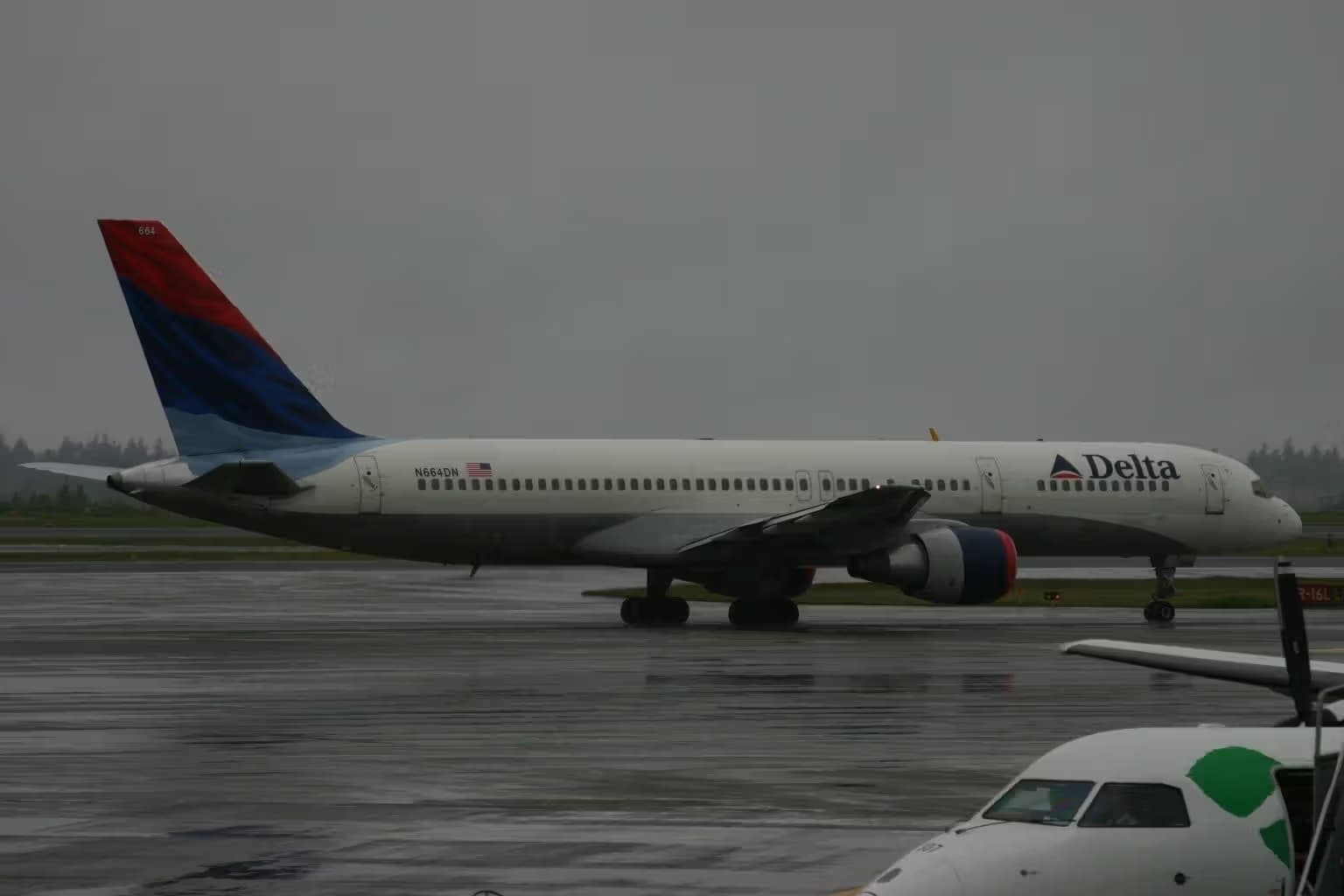 N664DN — Boeing