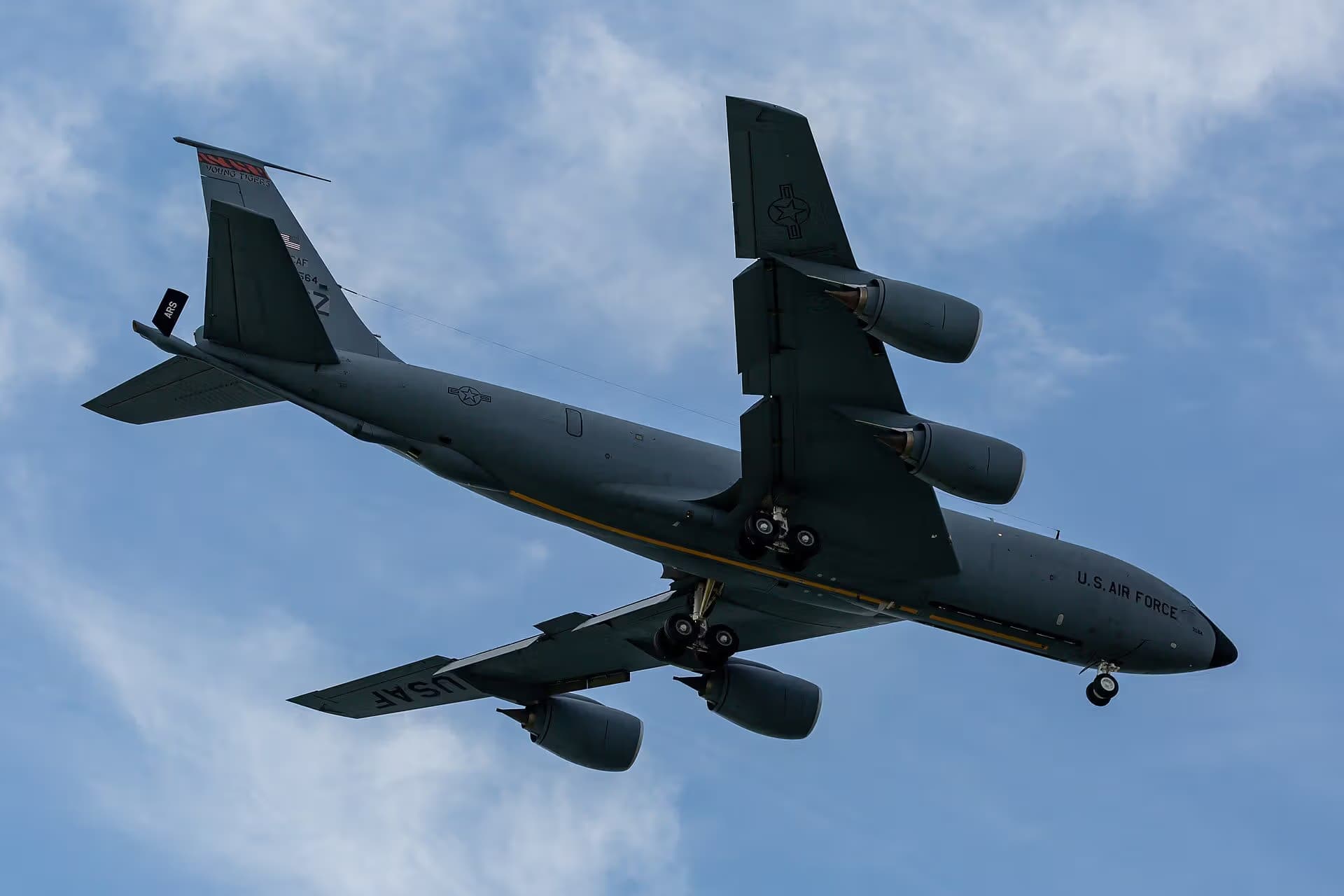 Unidentified — Boeing