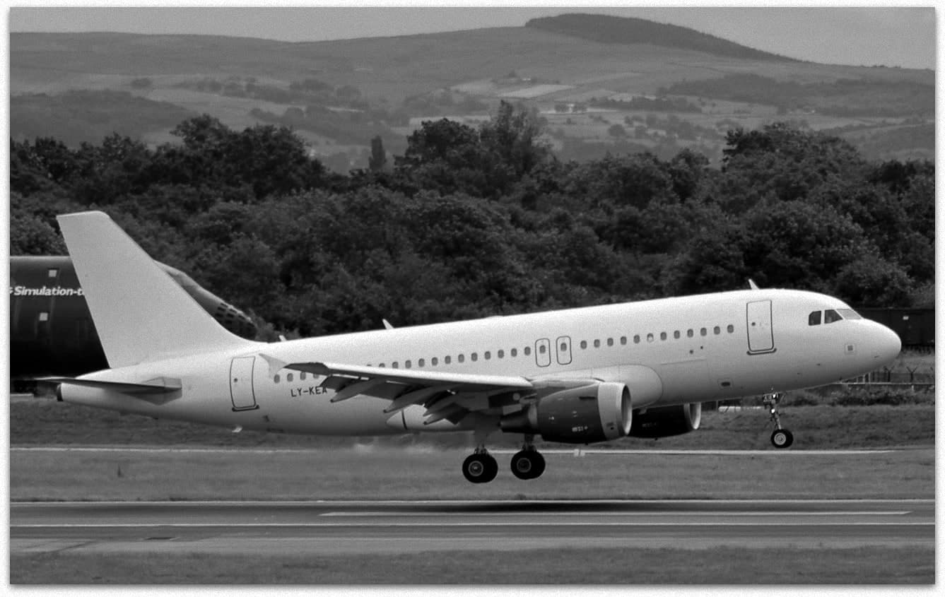 D-ASTB — Aircraft