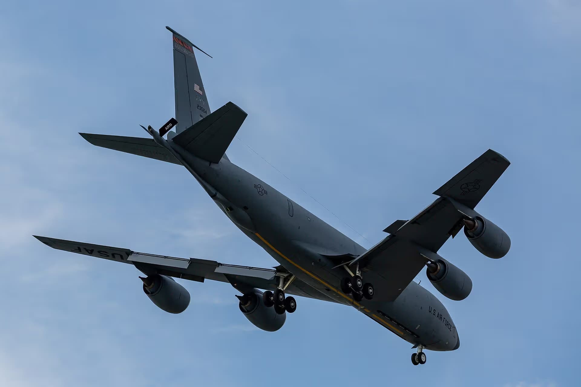 Unidentified — Boeing