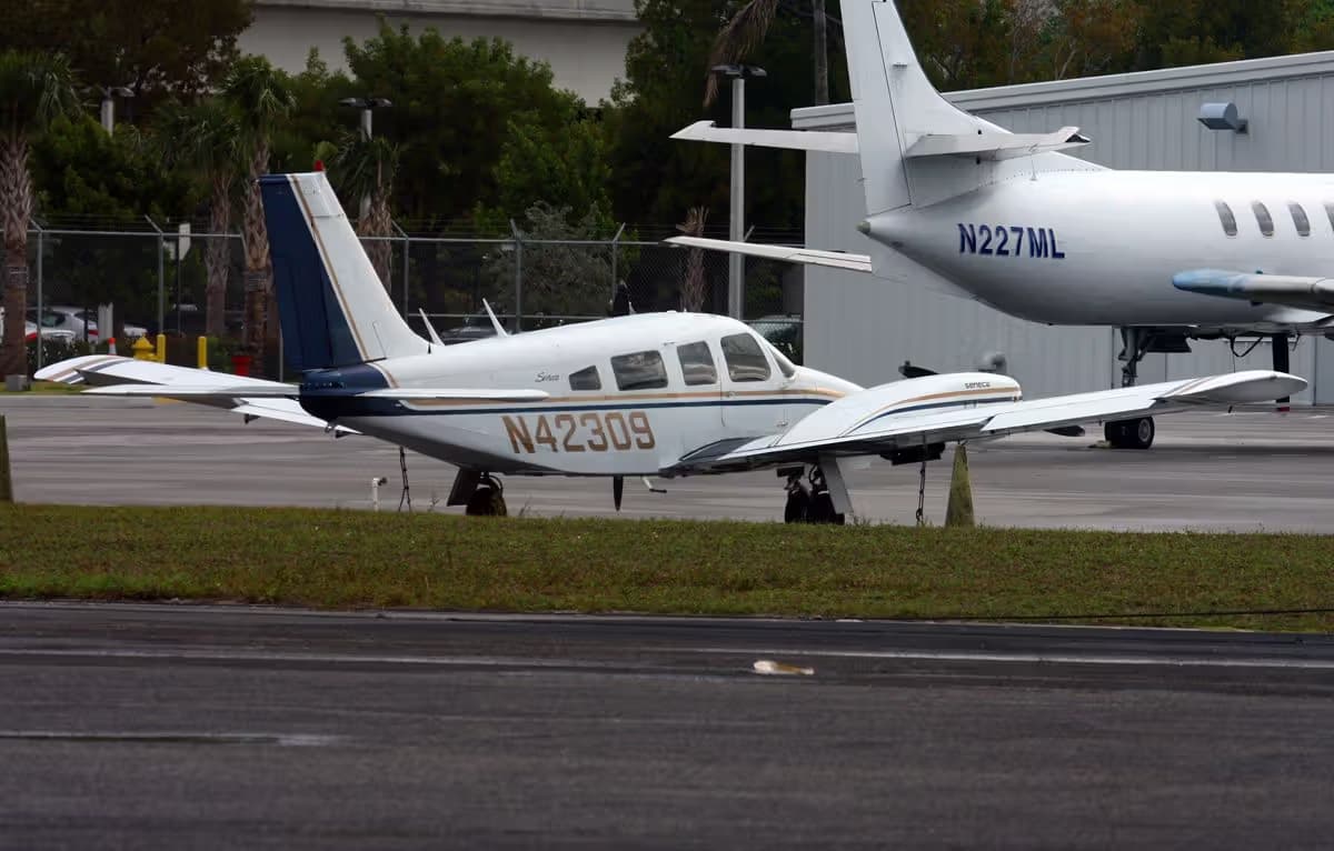 N42309 — Single-engine aircraft