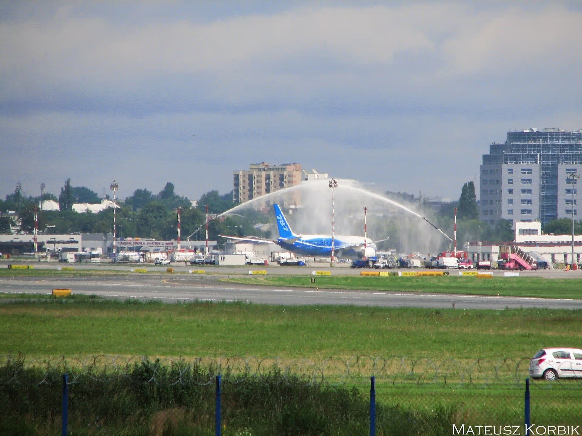 N787BA — Boeing
