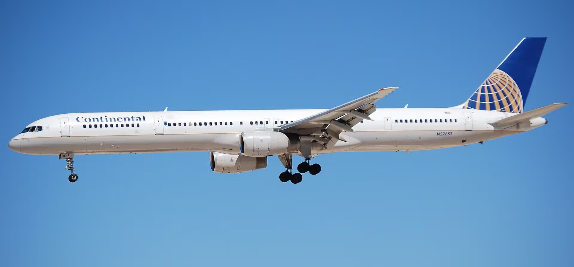 N57857 — Boeing