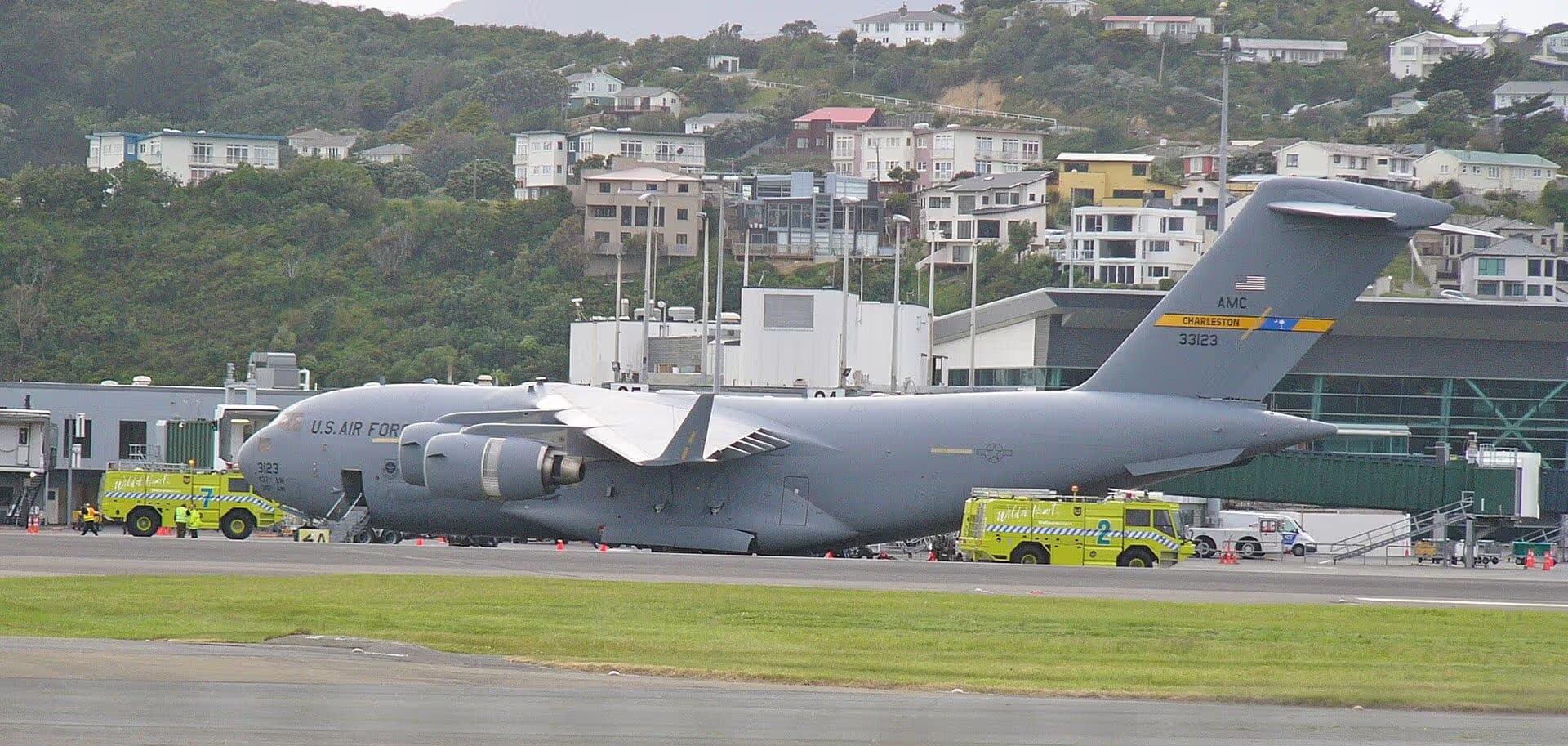 Unidentified — Aircraft at Wellington Airport