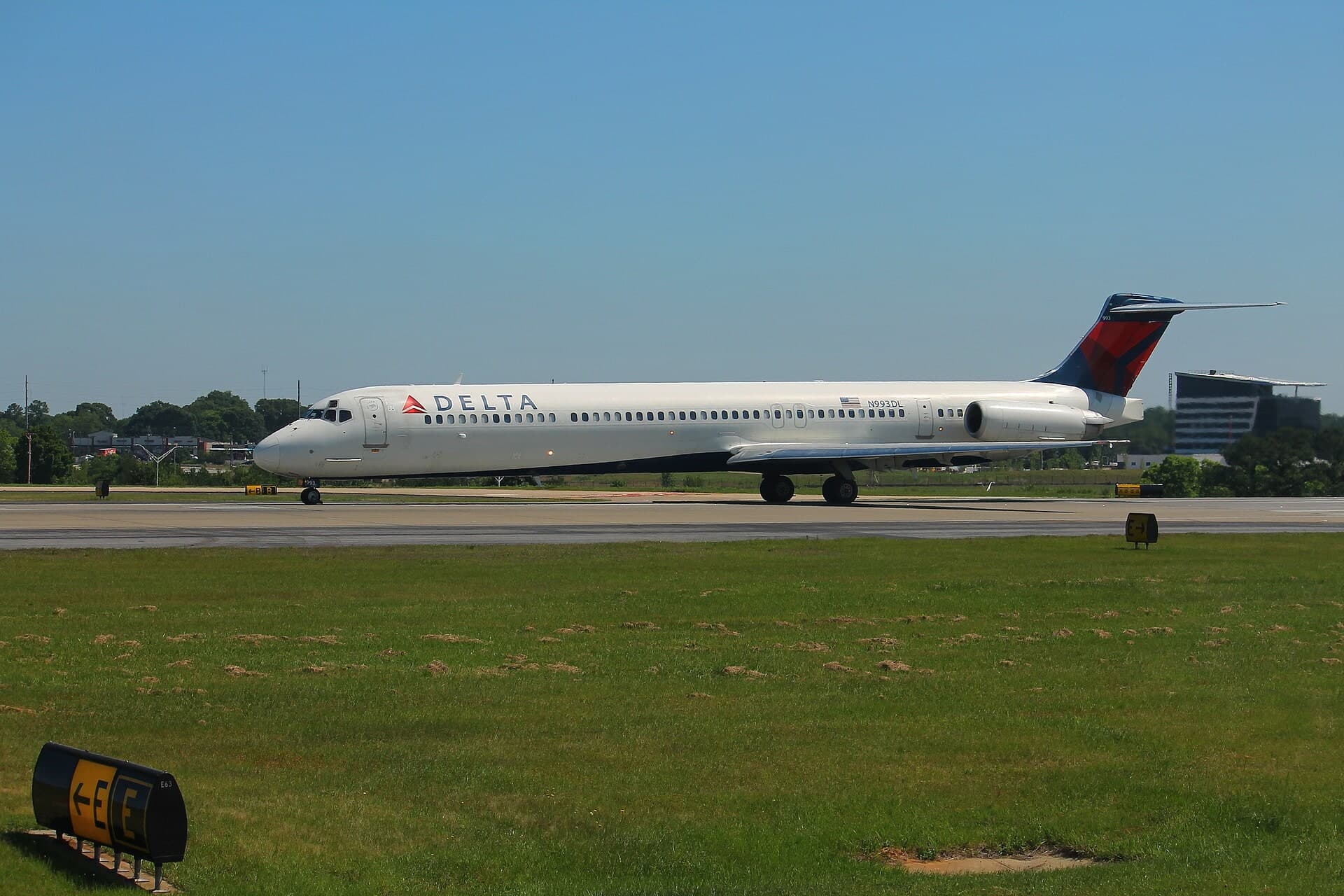 N993DL — Aircraft