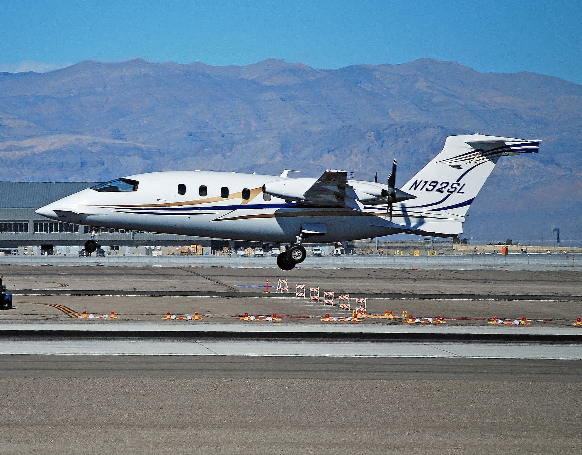 N192SL — Aircraft