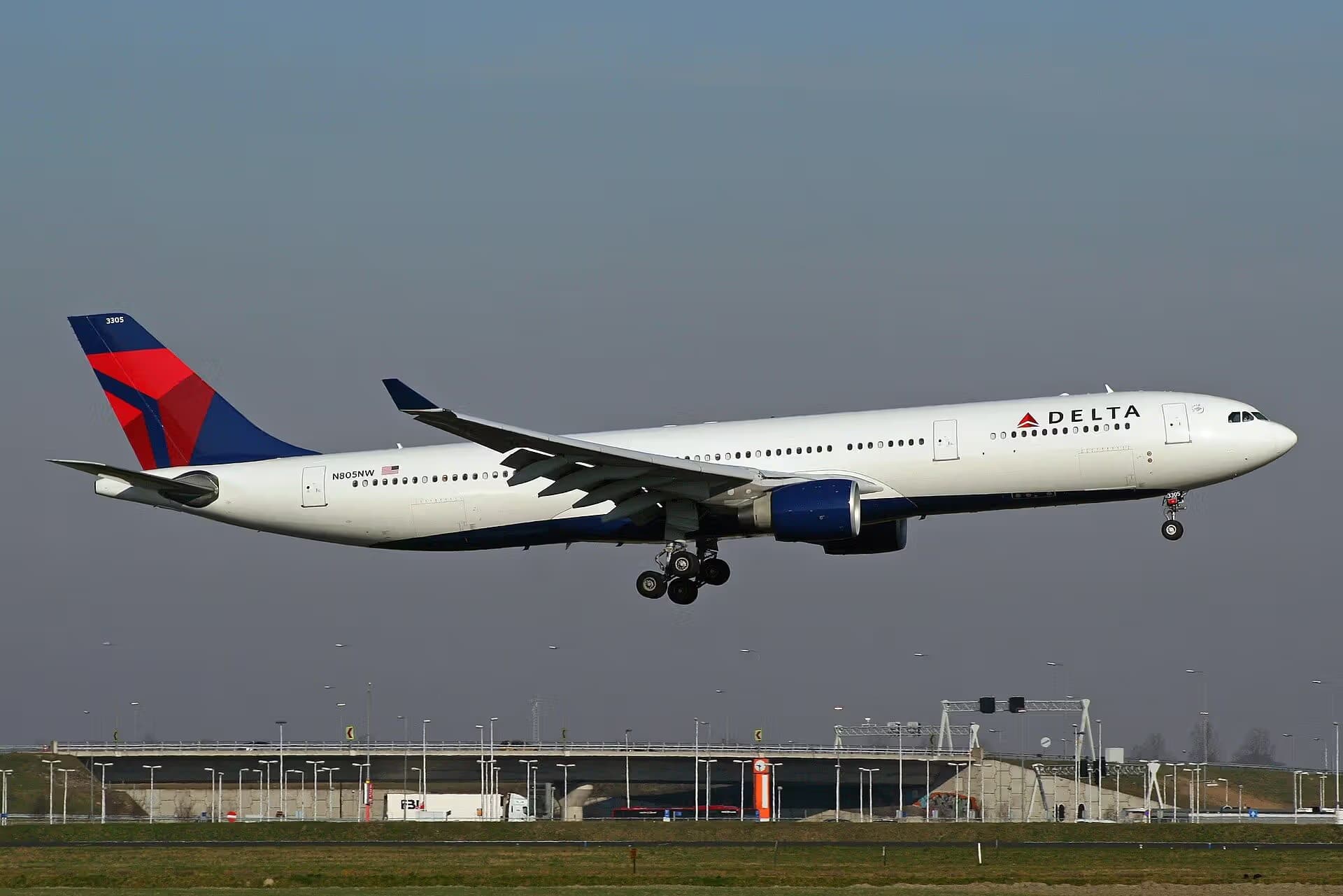 N805NW — Airbus
