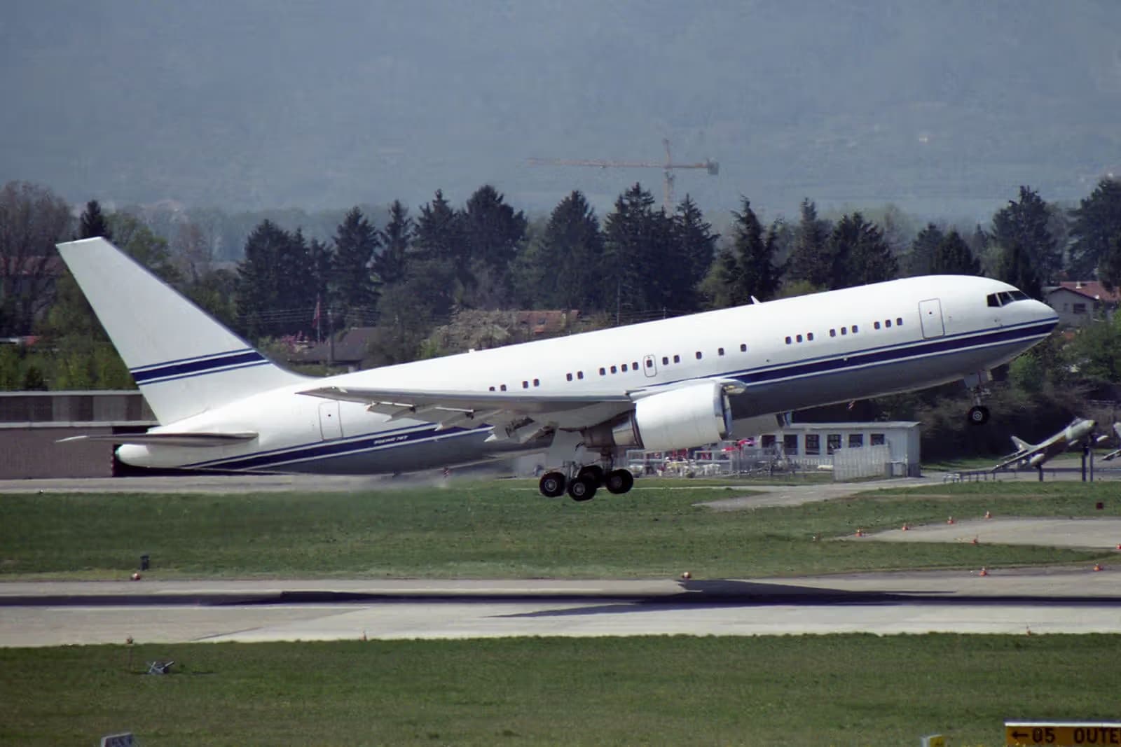 N767KS — Boeing