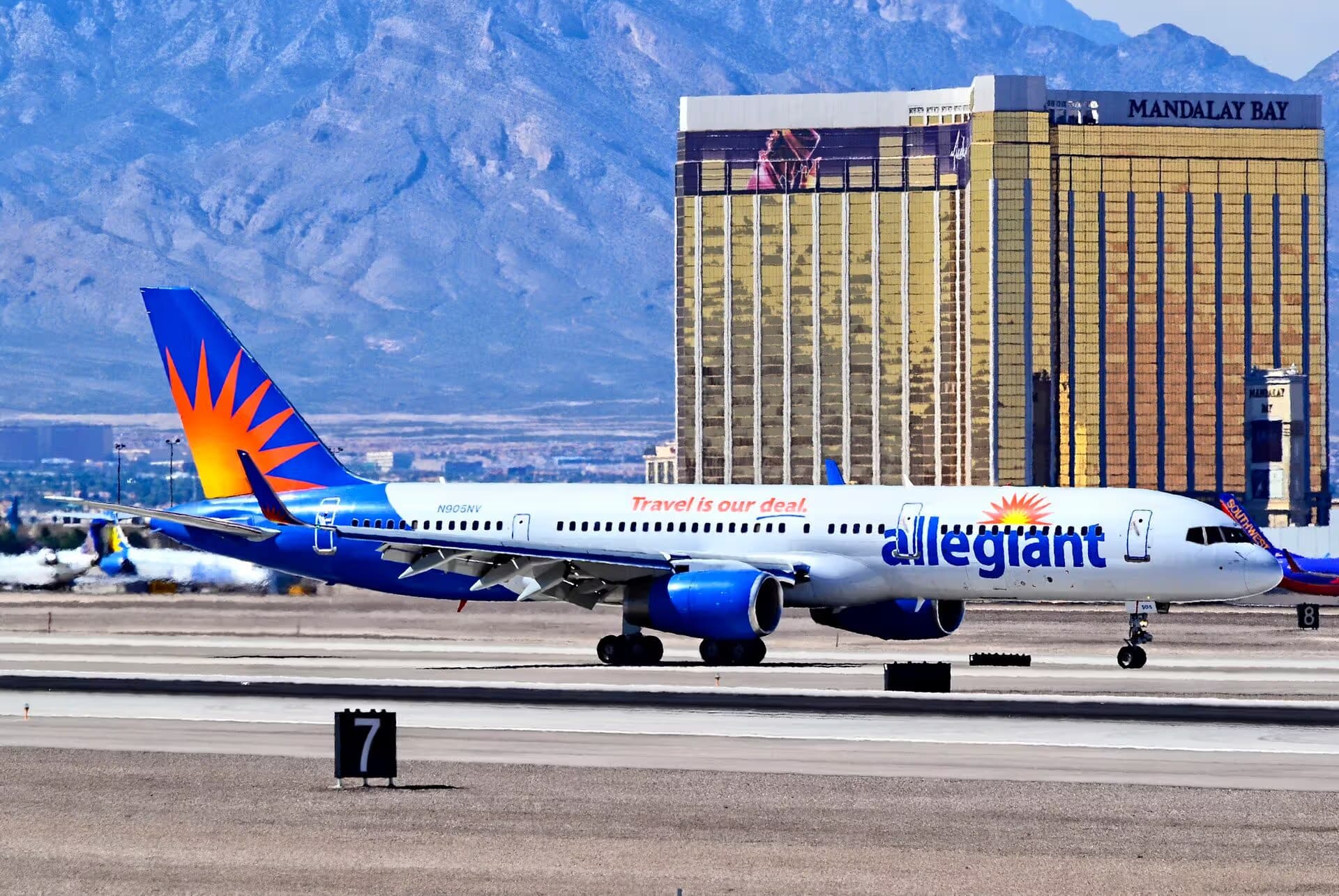 N905NV — Boeing