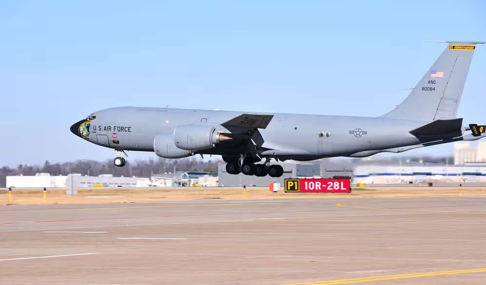 Unidentified — Boeing