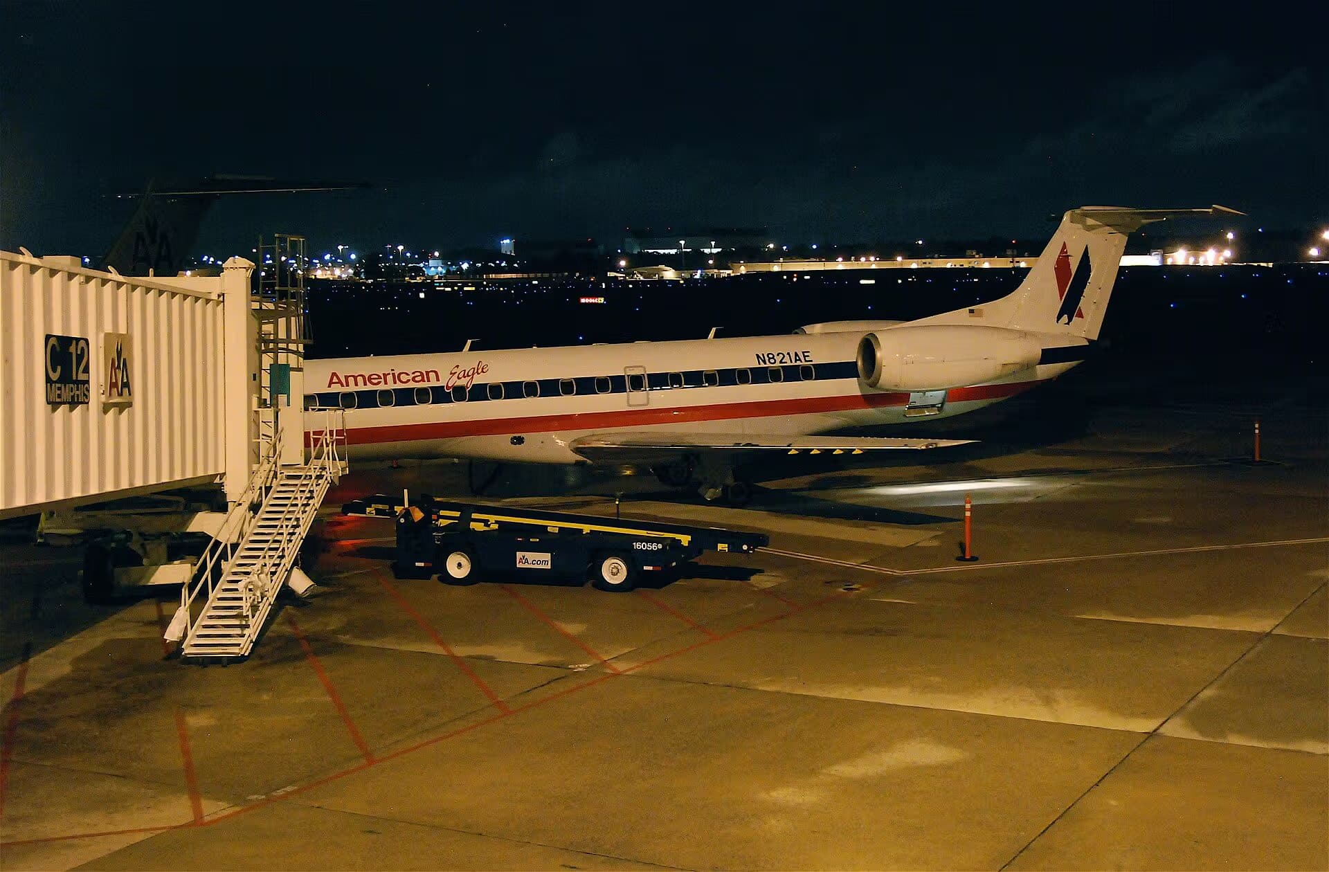 N821AE — Embraer