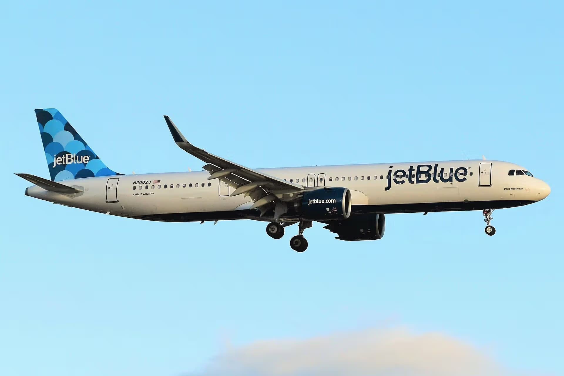 N2002J — Airbus