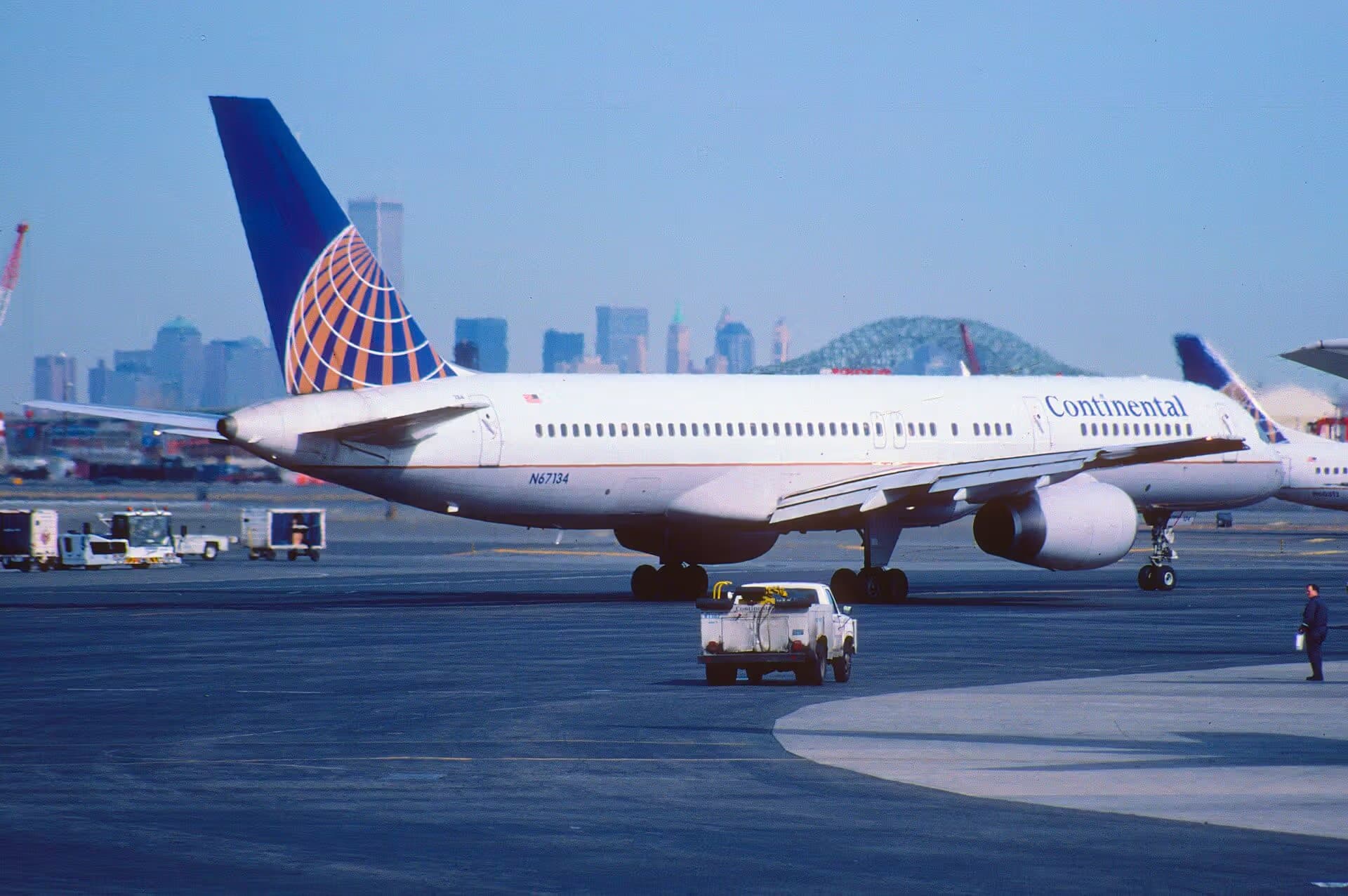 N67134 — Boeing