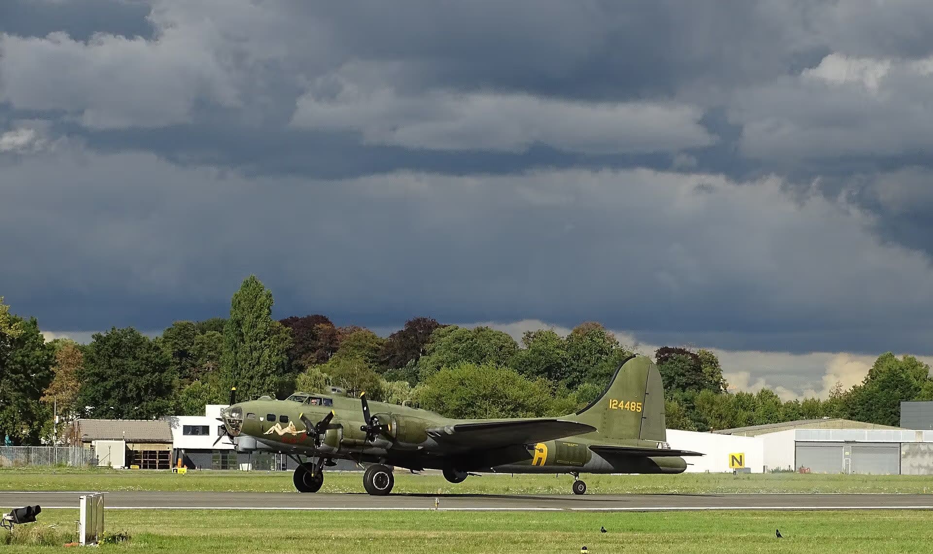 Unidentified — Warbird