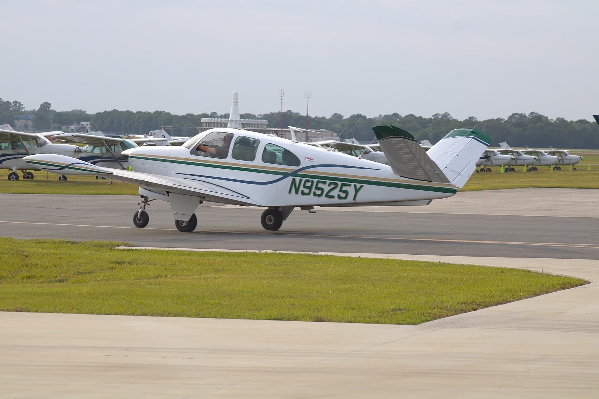 N9525Y — Single-engine aircraft