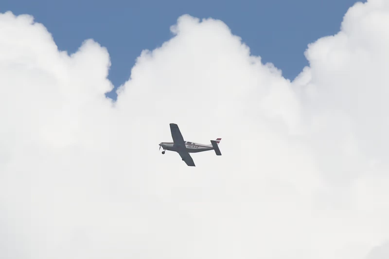 OE-KAZ — Single-engine aircraft