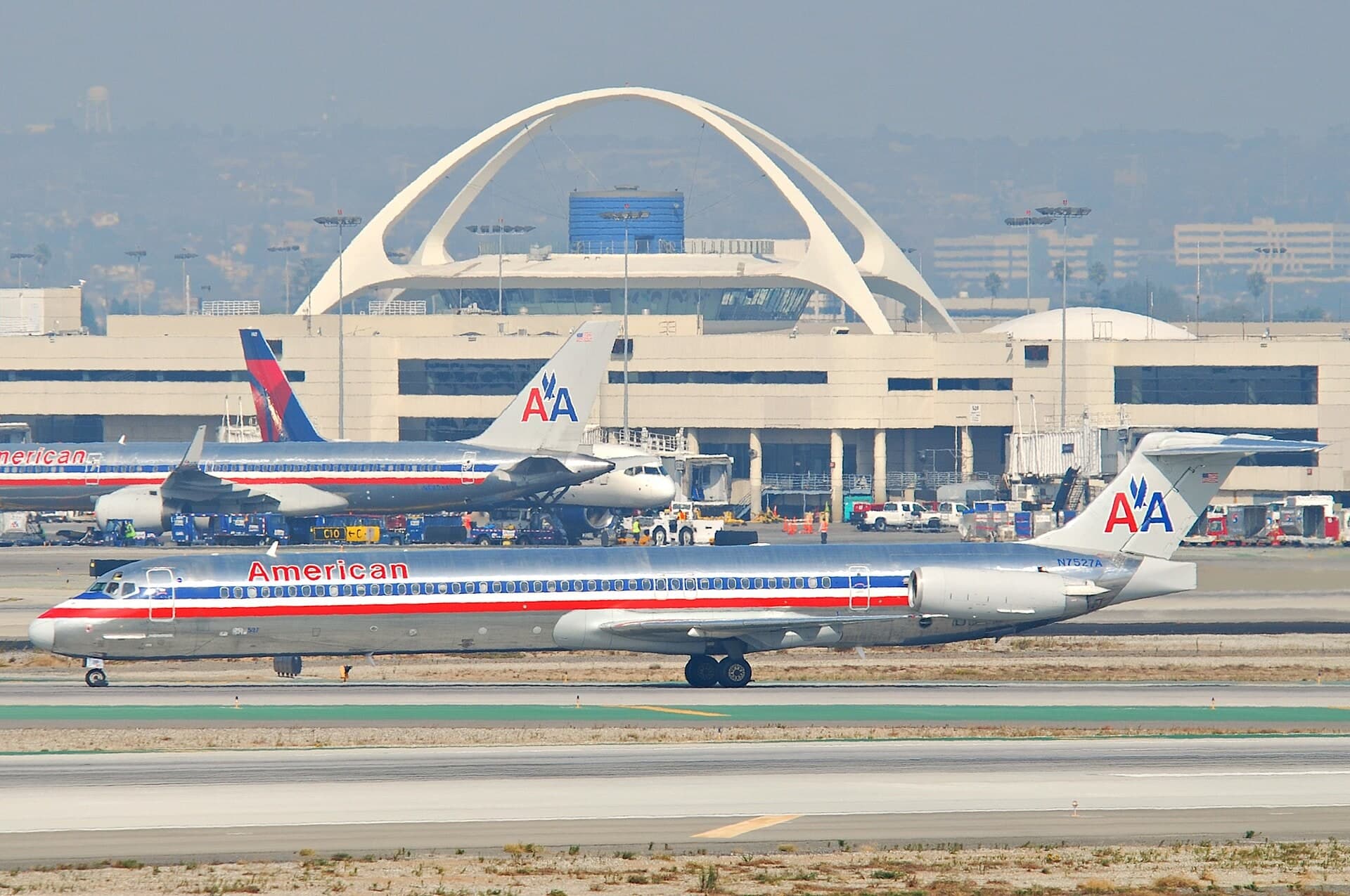 N7527A — Douglas