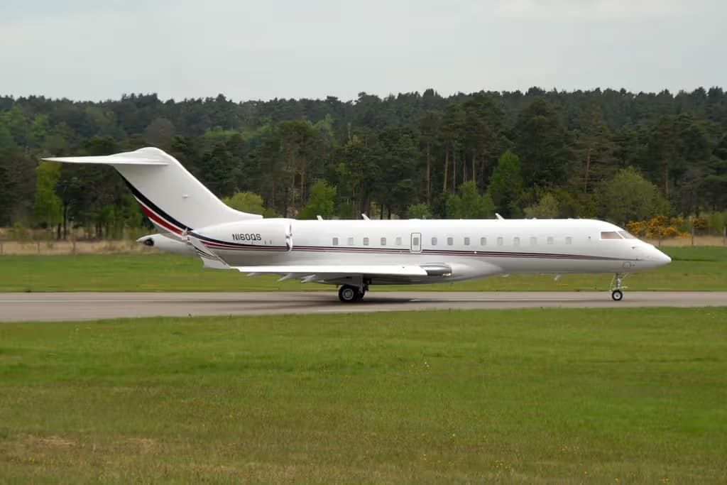 N160QS — Bombardier