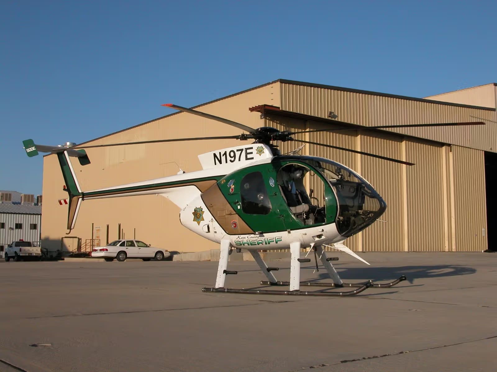 N197E — Helicopter