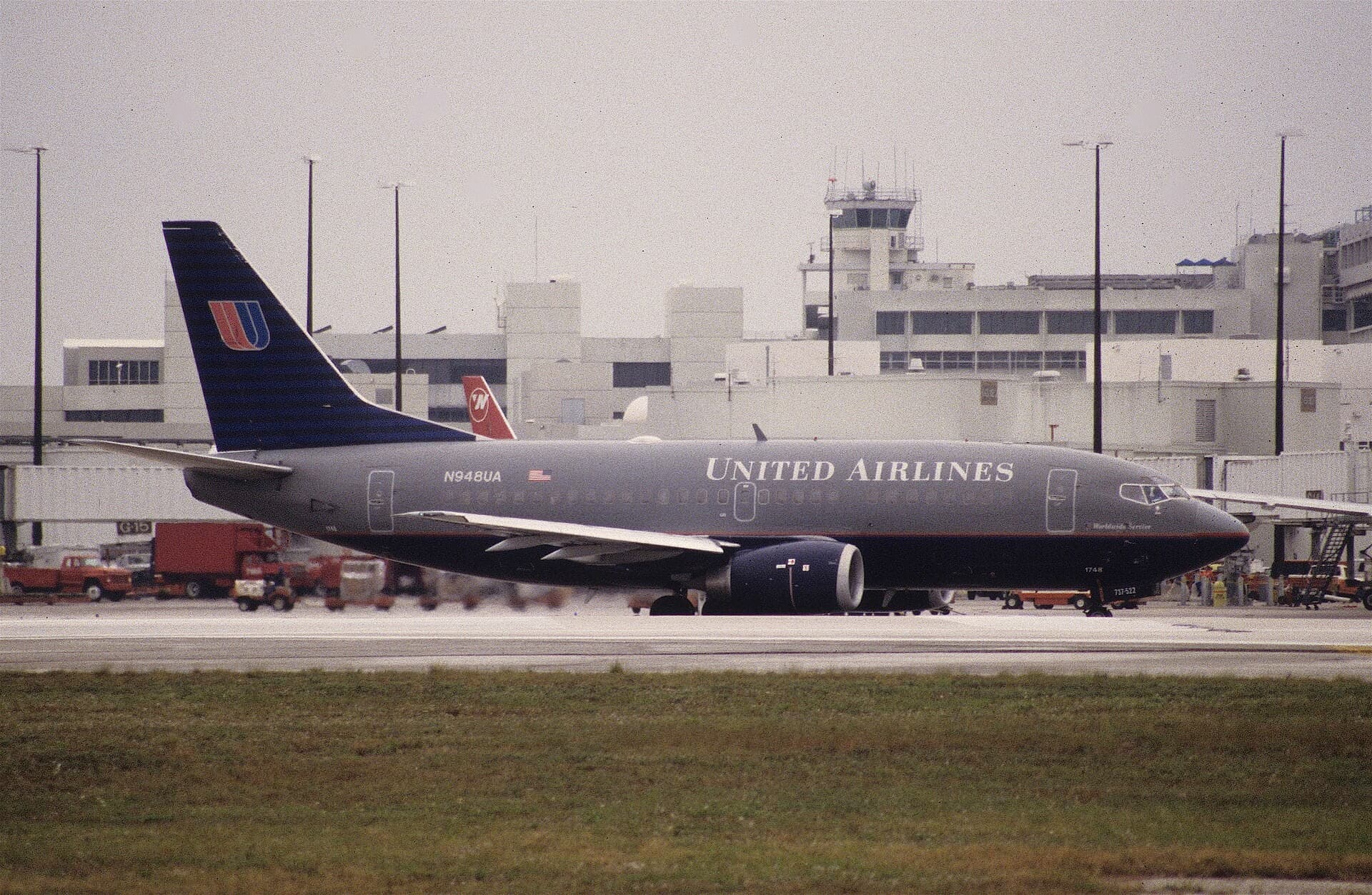 N948UA — Boeing