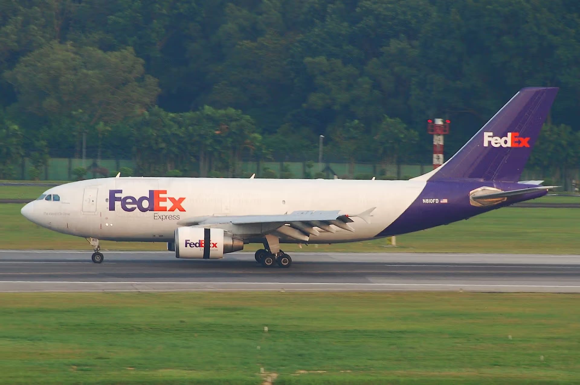 N810FD — Twin-engine aircraft